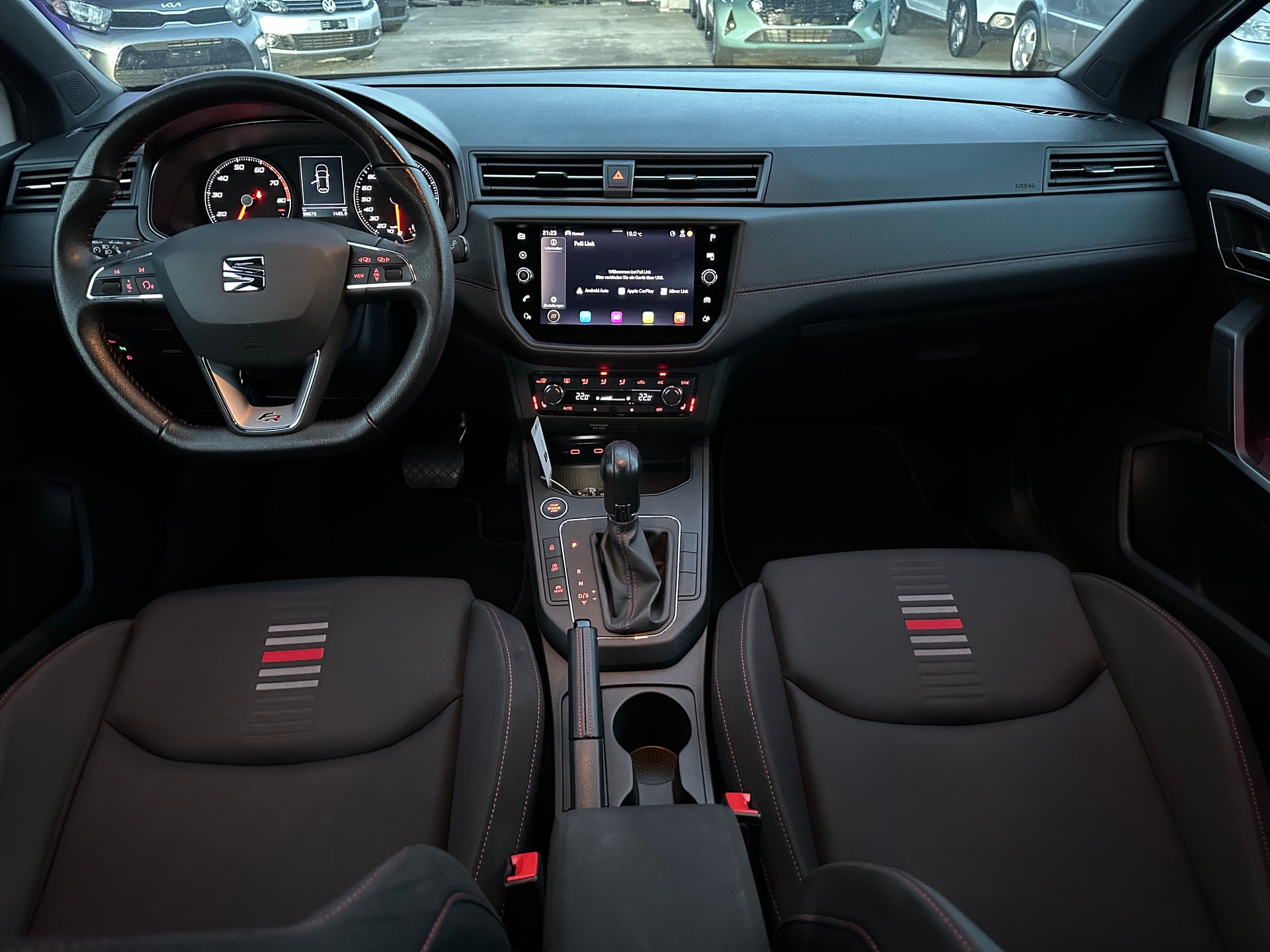 SEAT Ibiza 1.0 EcoTSI Hola FR DSG-image-13