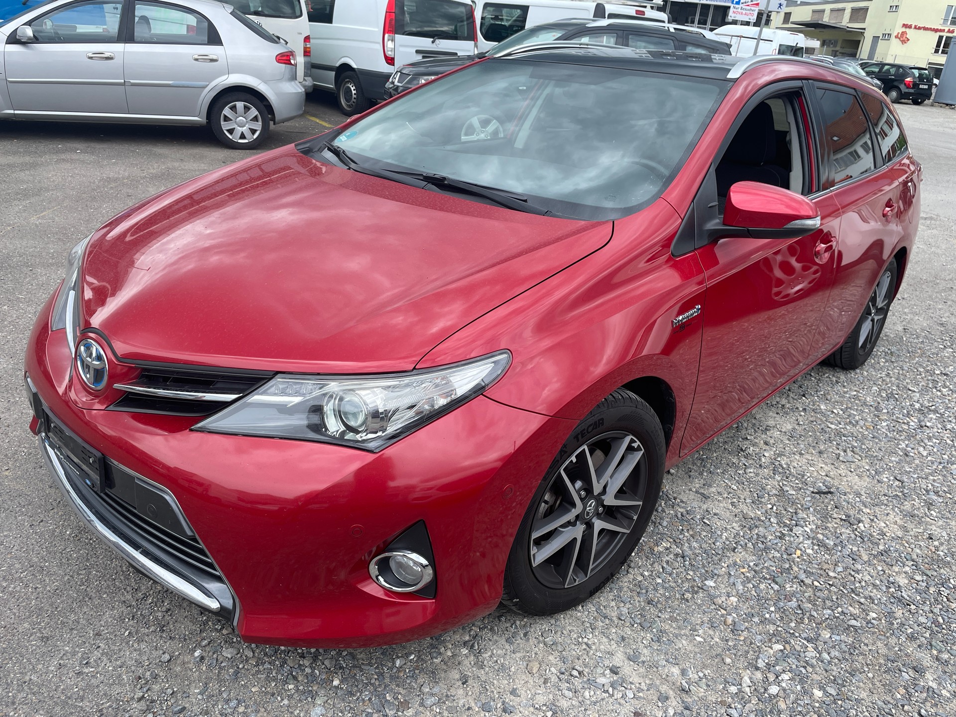 TOYOTA Auris Touring Sports 1.8 16V HSD Linea Trend-image-1