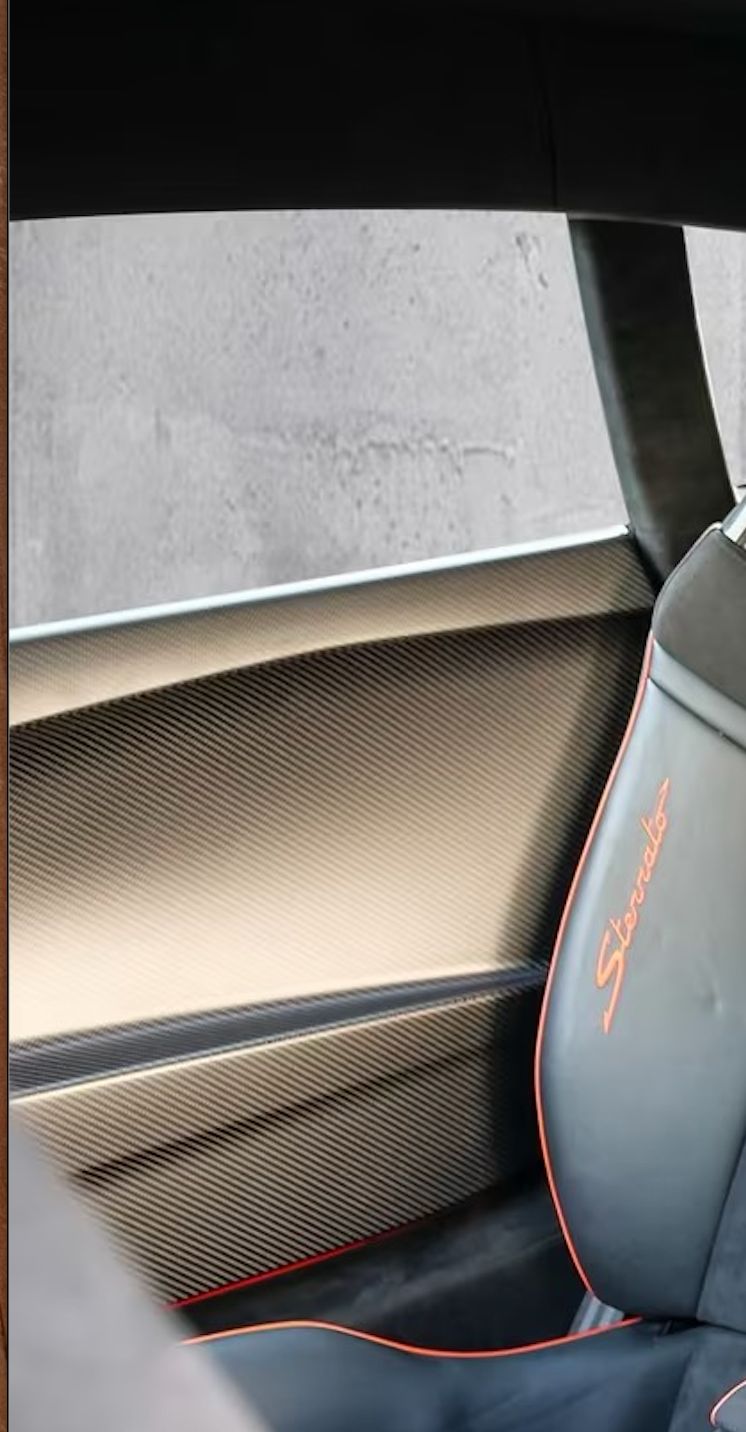 LAMBORGHINI Huracan Sterrato LP610-4 "Arancio Xanto", 1 / 1499" Original Lamborghini Garantie bis Feb 2028-image-14