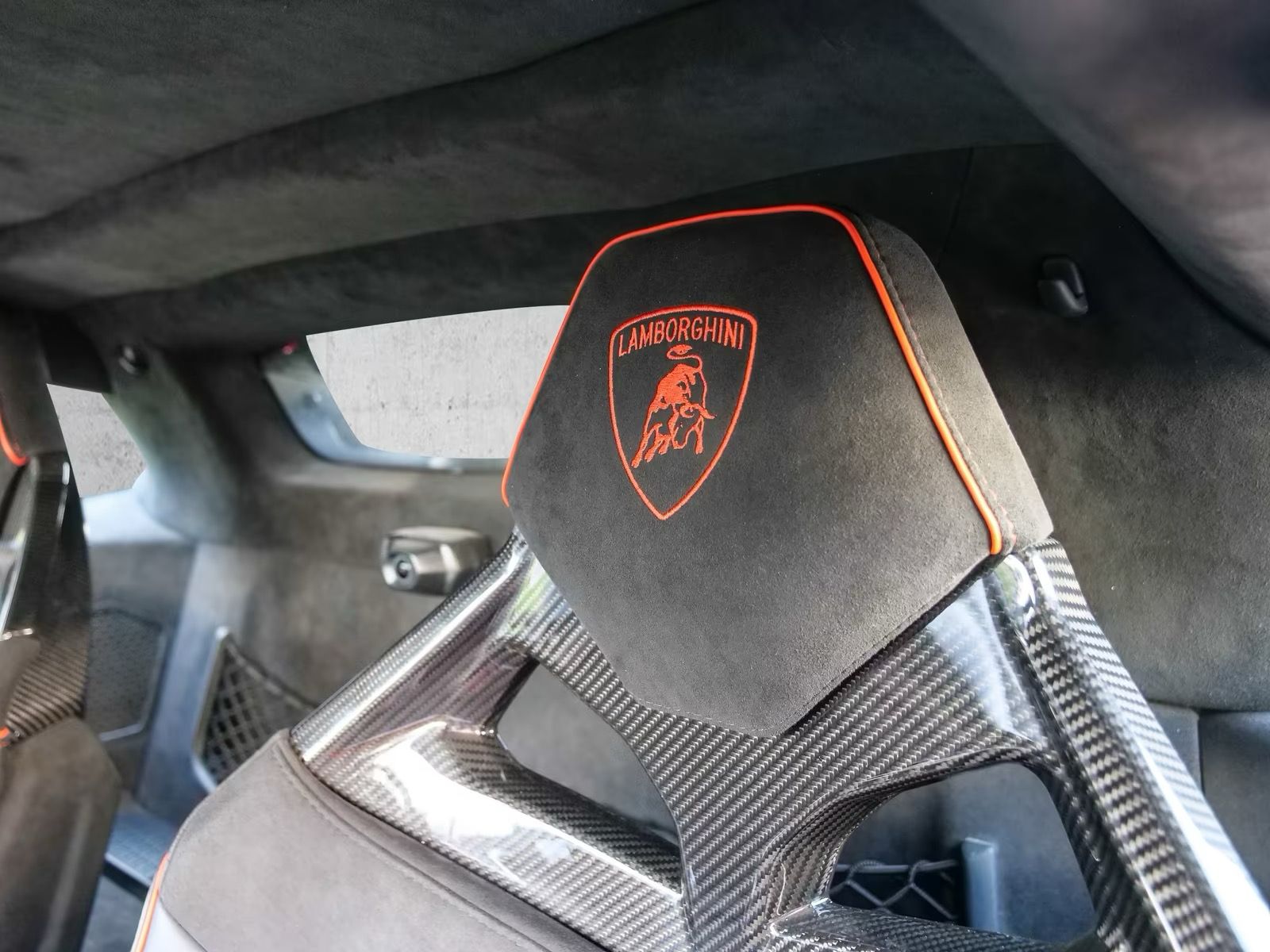LAMBORGHINI Huracan Sterrato LP610-4 "Arancio Xanto", 1 / 1499" Original Lamborghini Garantie bis Feb 2028-image-16