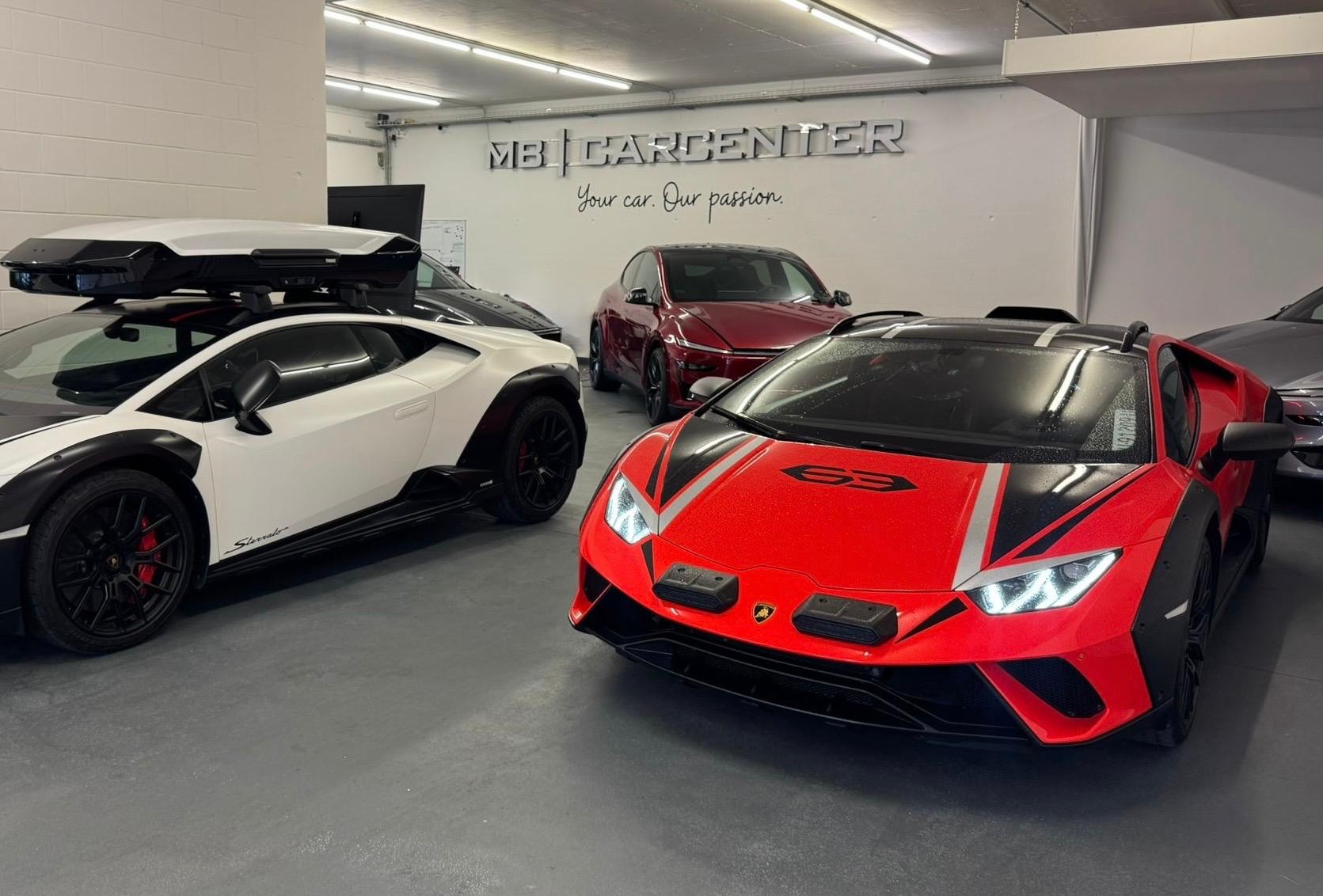 LAMBORGHINI Huracan Sterrato LP610-4 "Arancio Xanto", 1 / 1499" Original Lamborghini Garantie bis Feb 2028-showroom-element-1