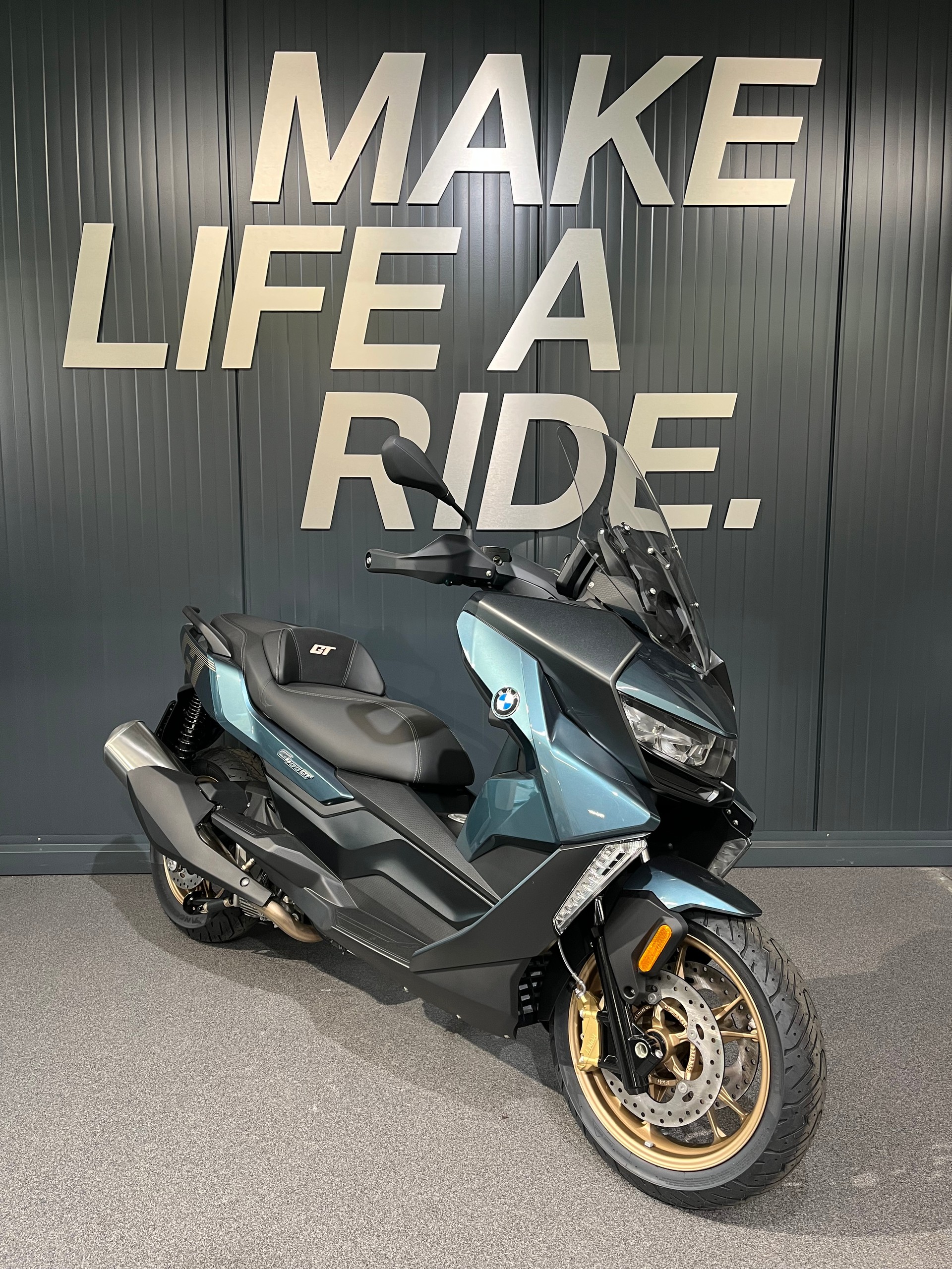 BMW C 400 GT ABS-image-1