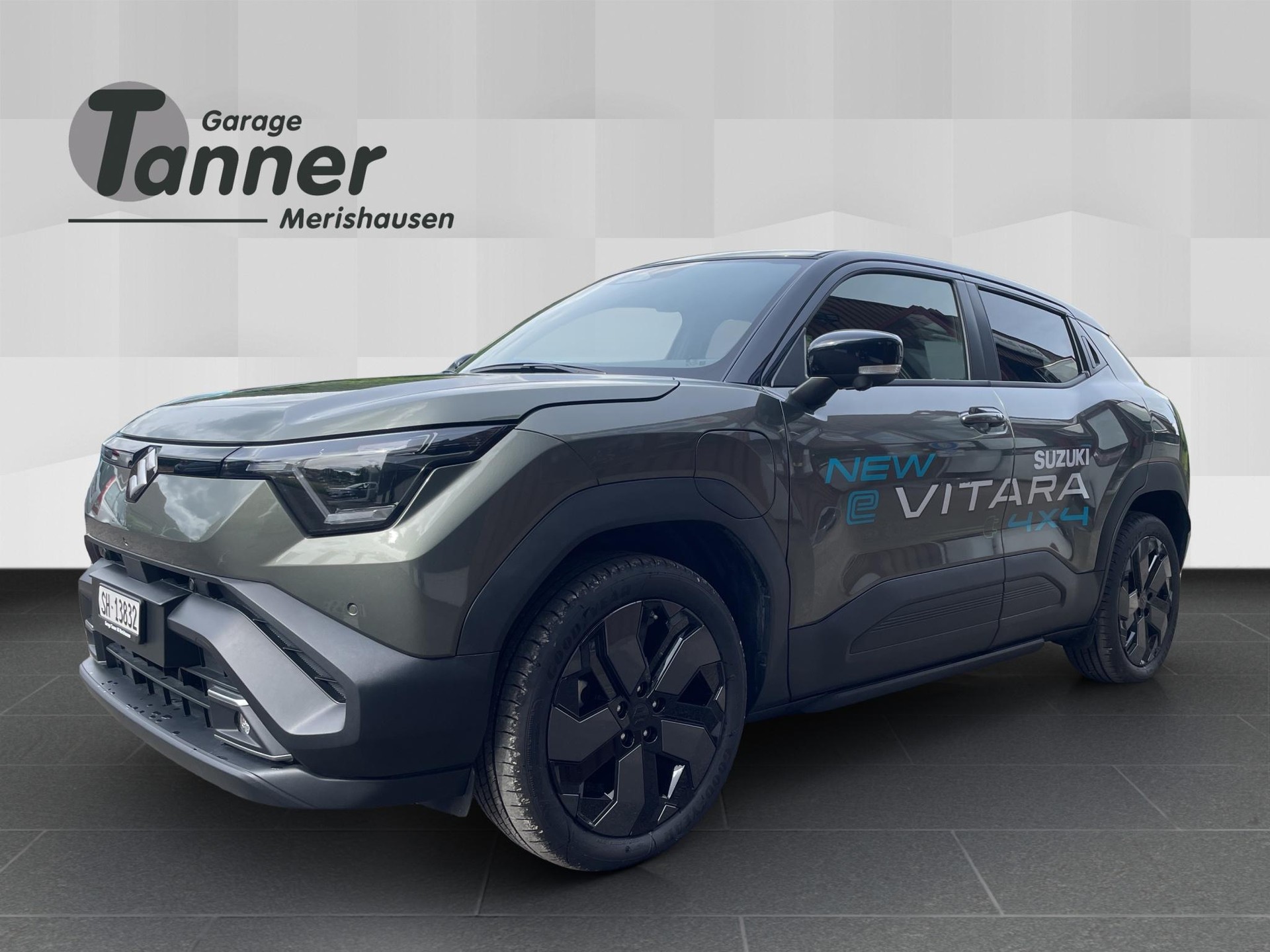 SUZUKI e Vitara Compact Top 4x4-image-1