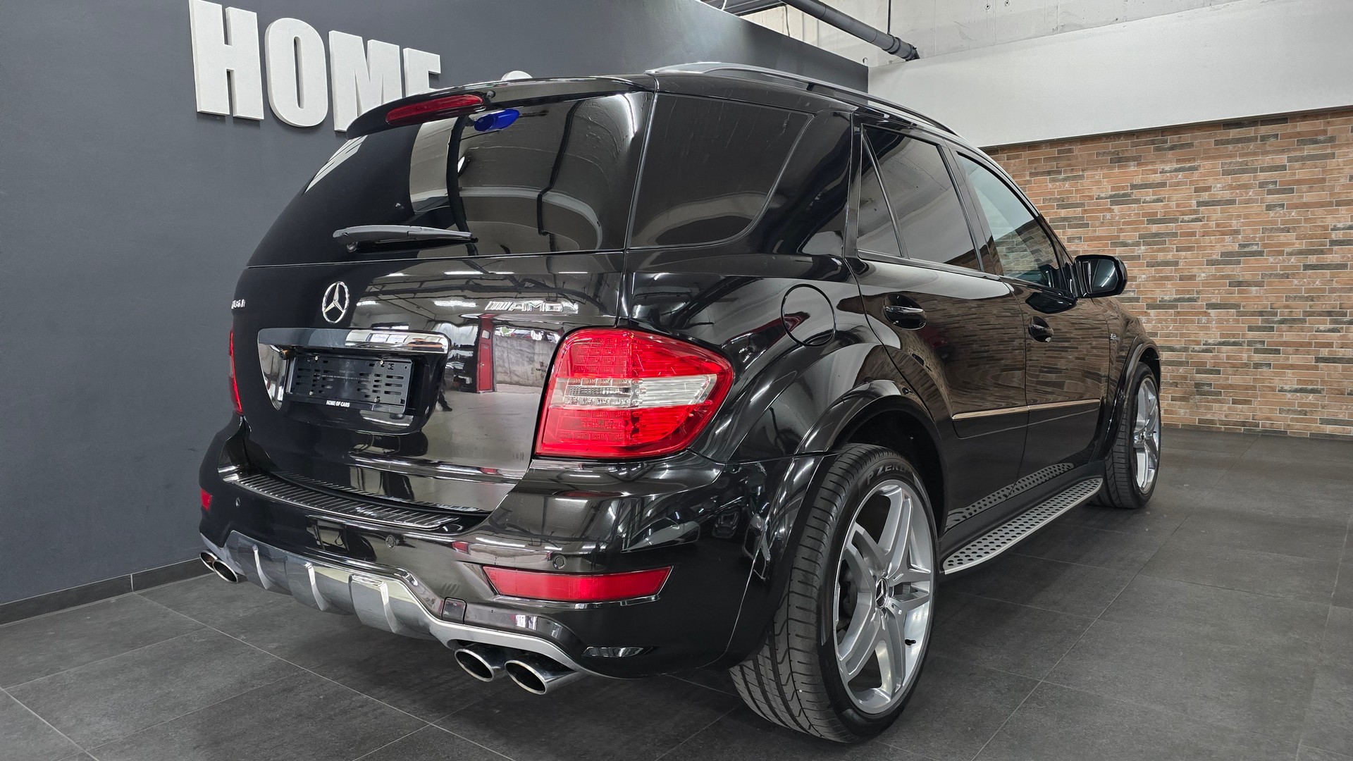 MERCEDES-BENZ ML 63 AMG 4Matic 7G-Tronic-image-9