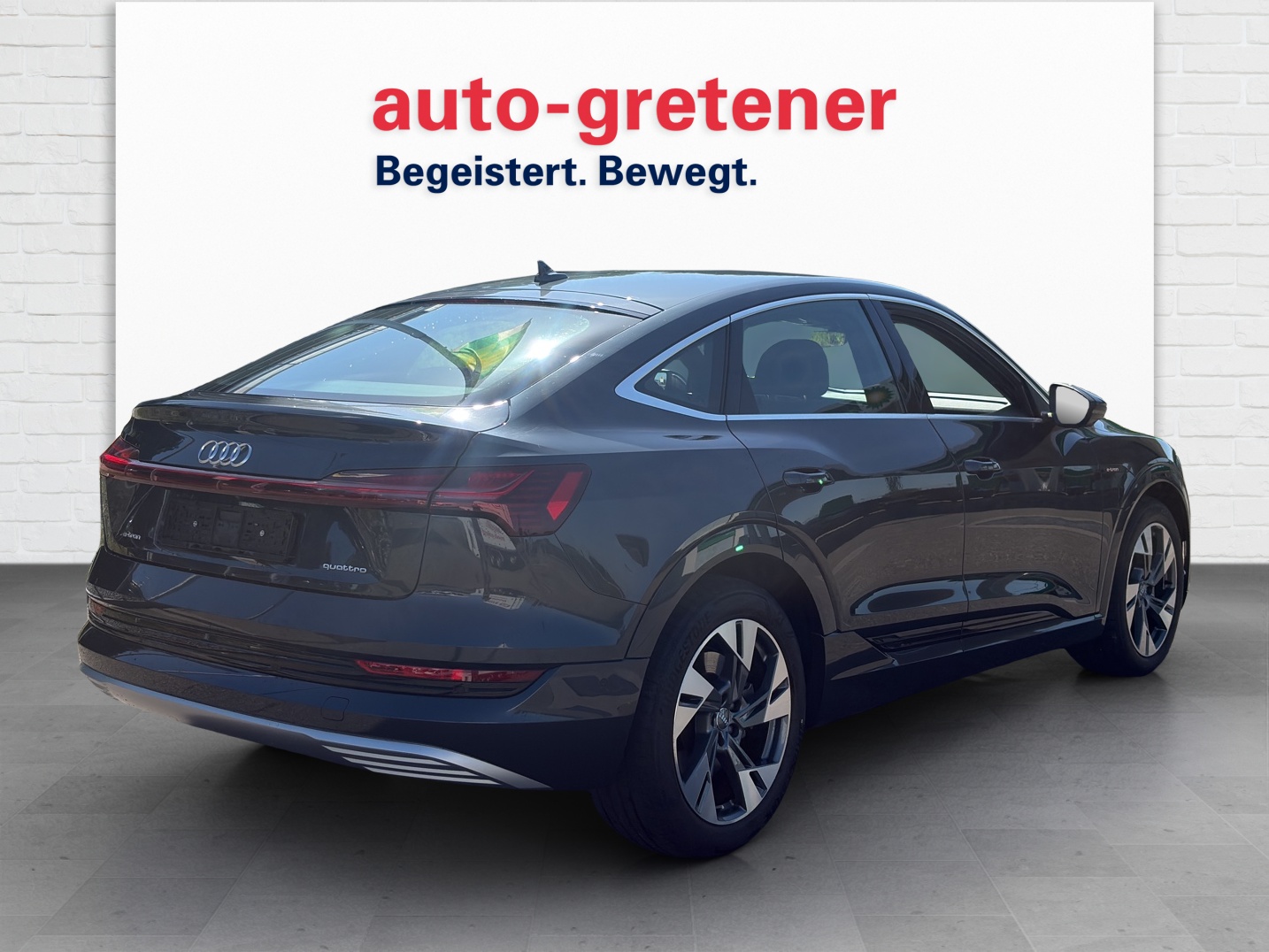 AUDI e-tron Sportback 50 Advanced quattro-showroom-element-2