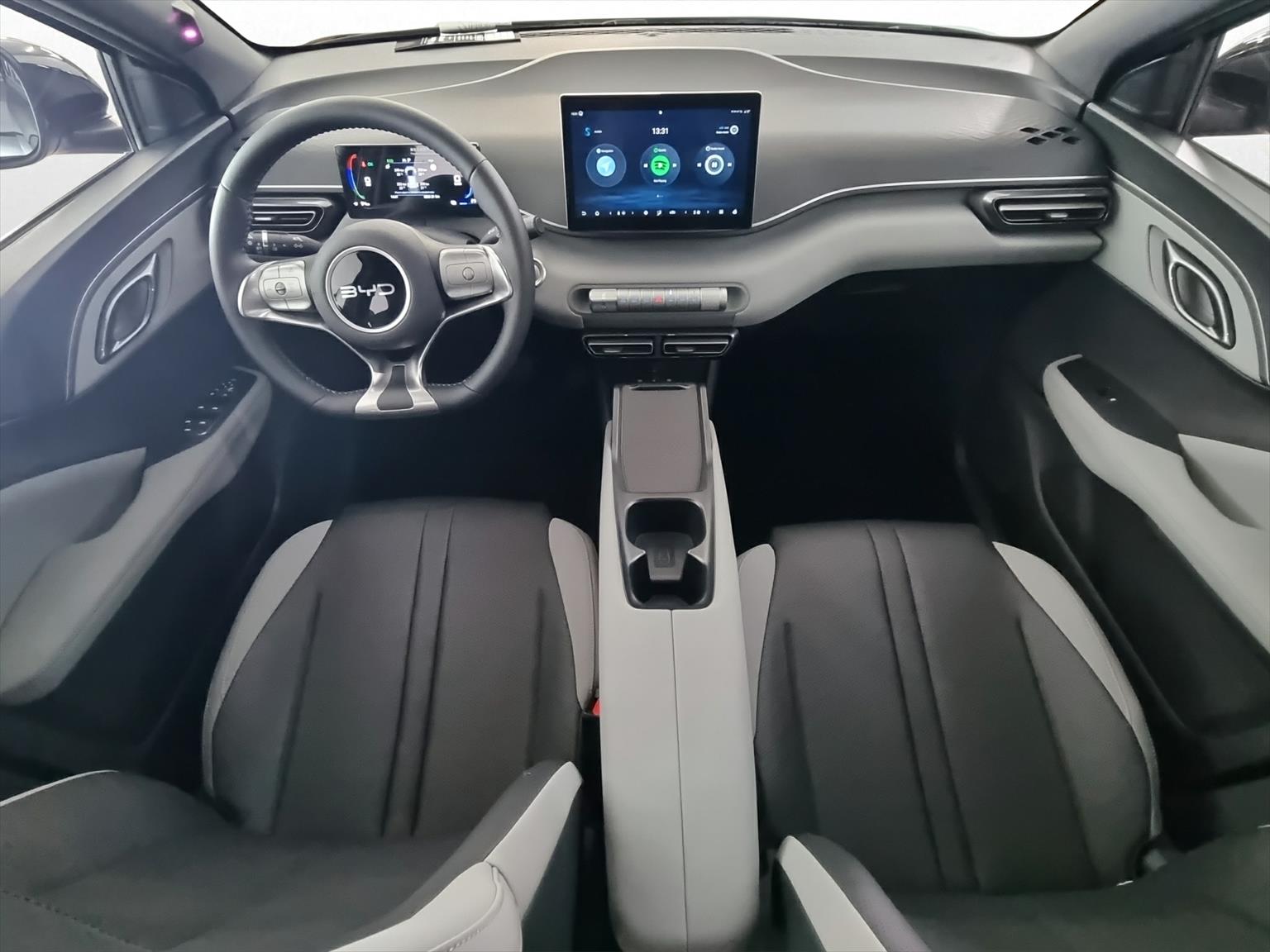 BYD Dolphin Surf 43 kWh Boost-image-7