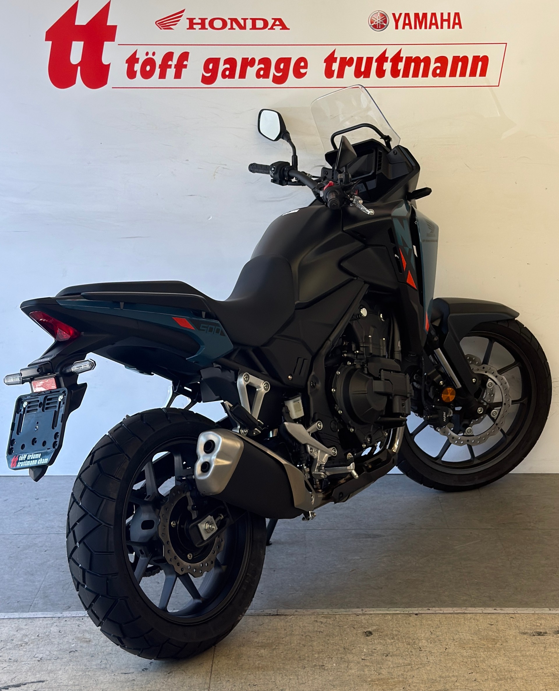 HONDA CB 500 Hornet-showroom-element-3