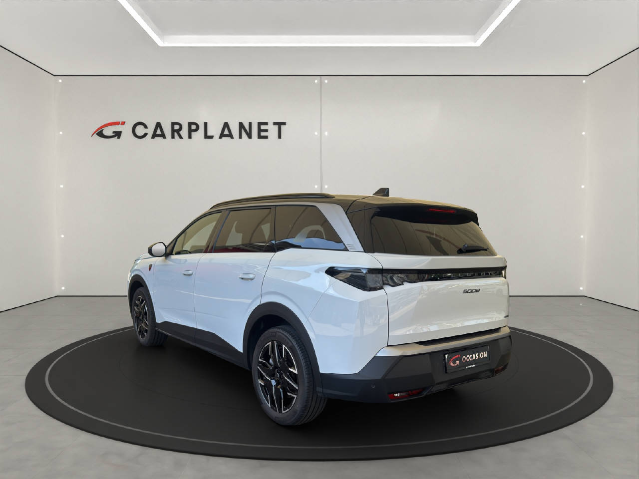 PEUGEOT 5008 1.2 Hybrid GT 145PS 7-Plätzer-image-5