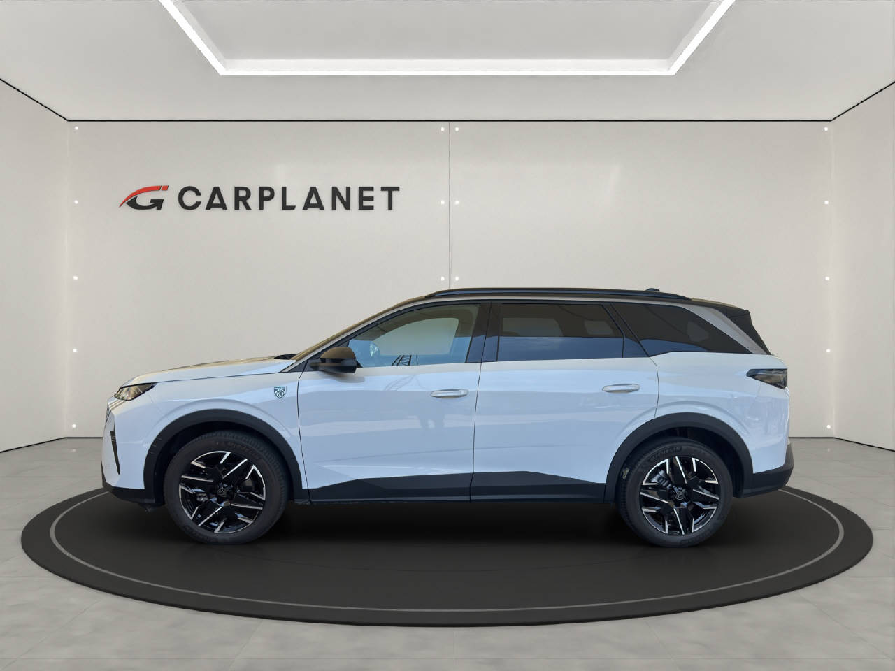 PEUGEOT 5008 1.2 Hybrid GT 145PS 7-Plätzer-showroom-element-3