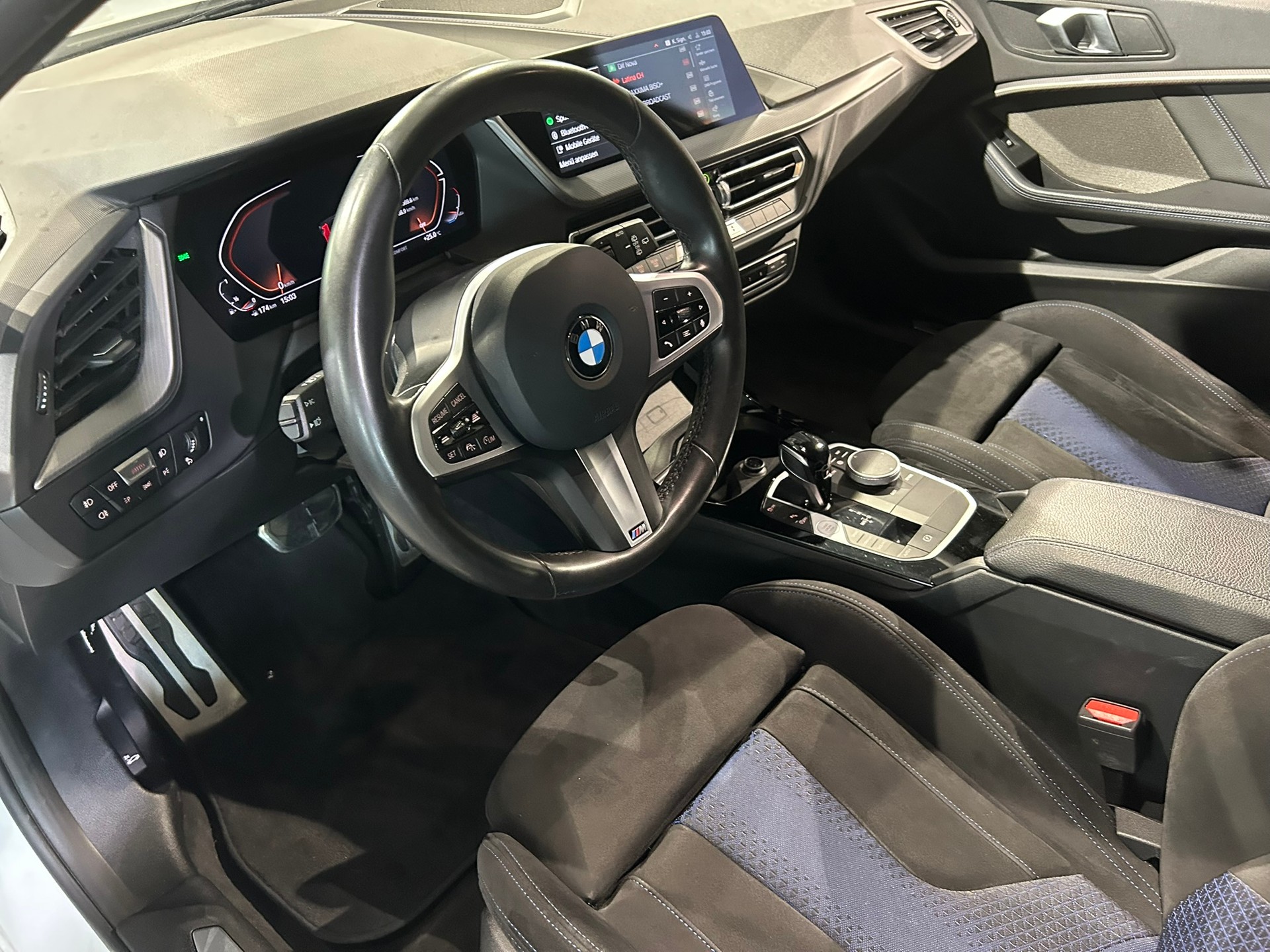BMW 120i Pure M Sport Steptronic-image-20