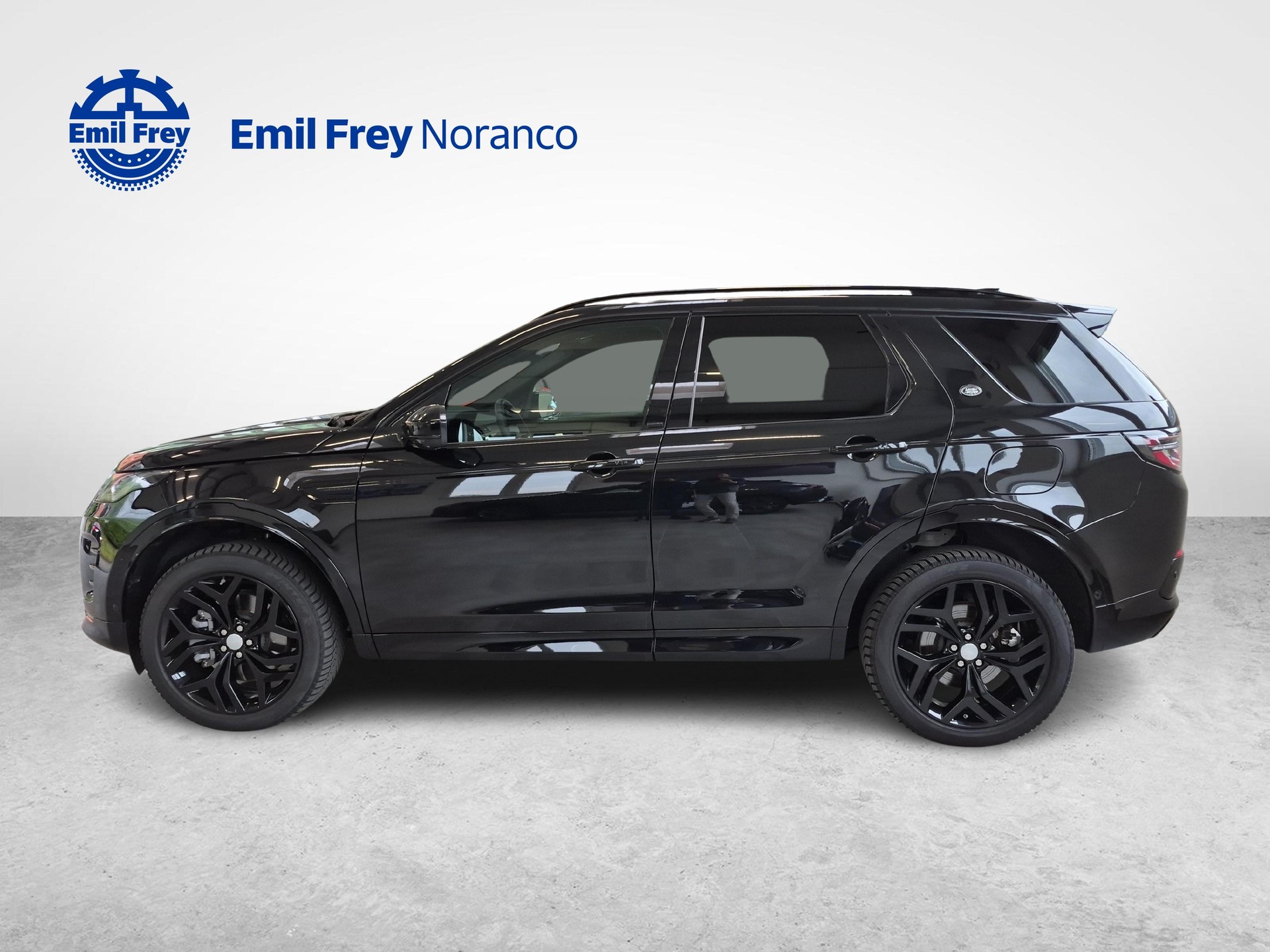LAND ROVER Discovery Sport 1.5 T 270e Dynamic SE - Gancio traino elettrico e Ruote invernali inclusi-showroom-element-1