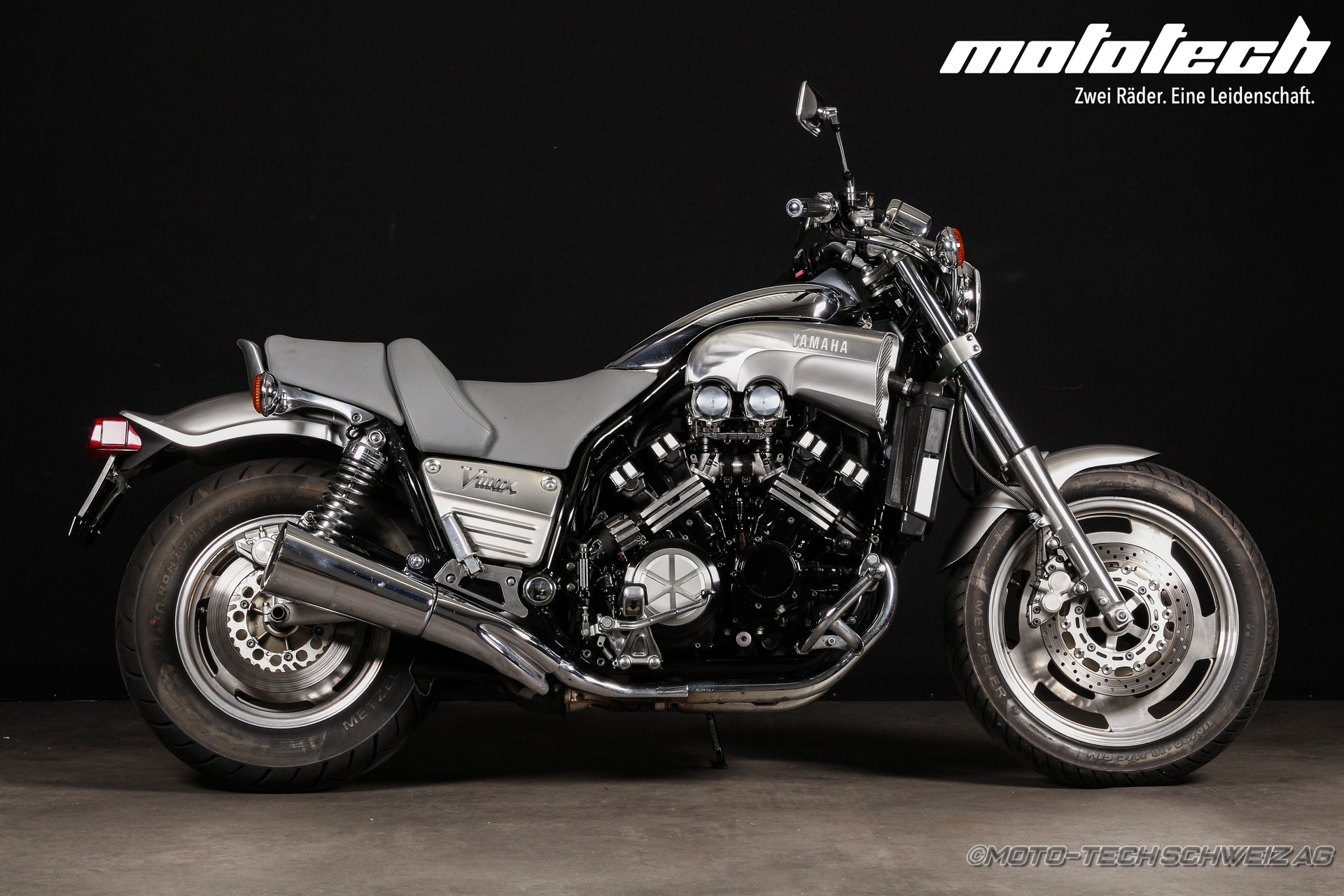 YAMAHA V-Max VMX 1200-image-1