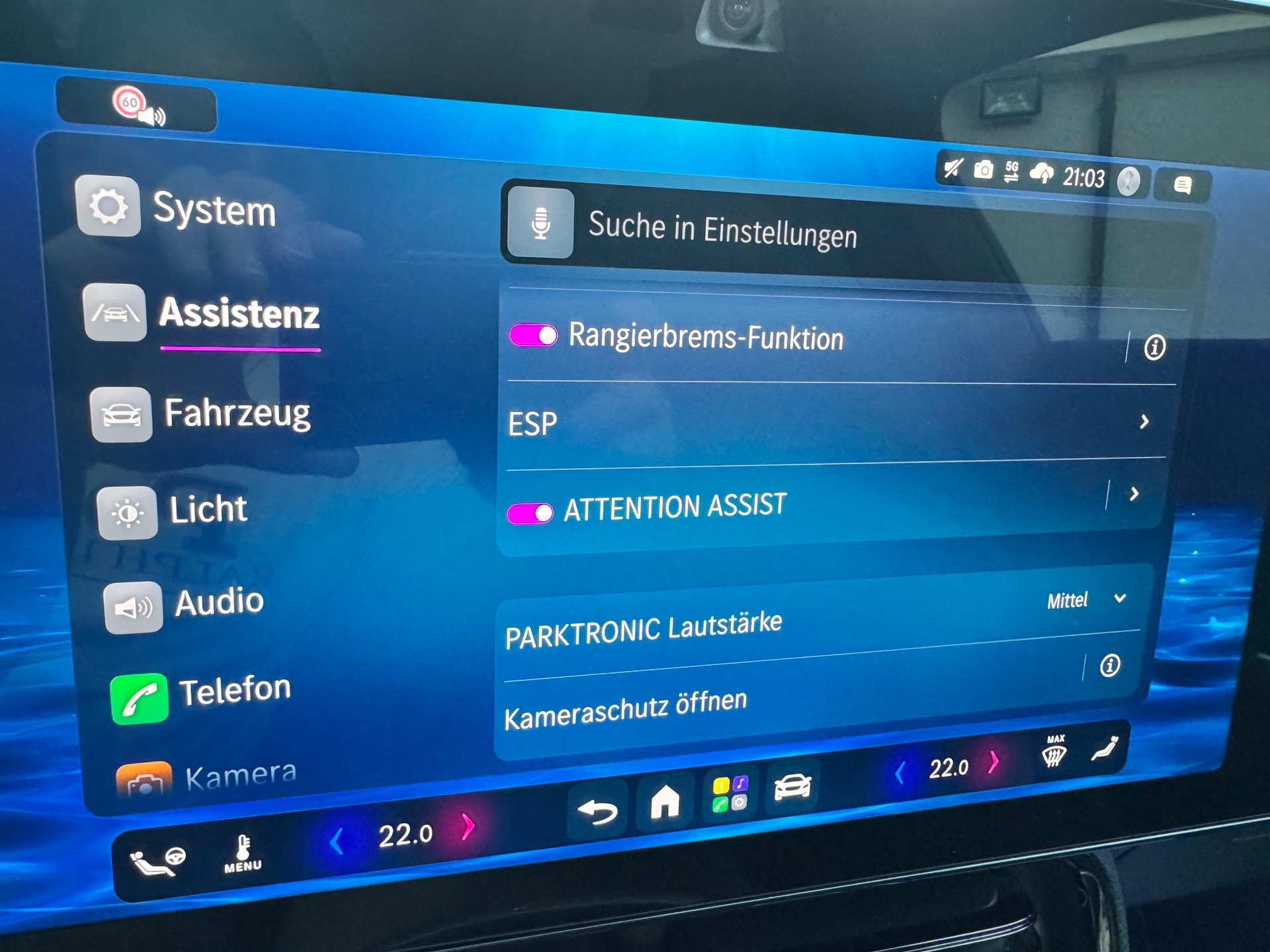 MERCEDES-BENZ CLA 250+ 85 kWh EQ AMG Line-image-17
