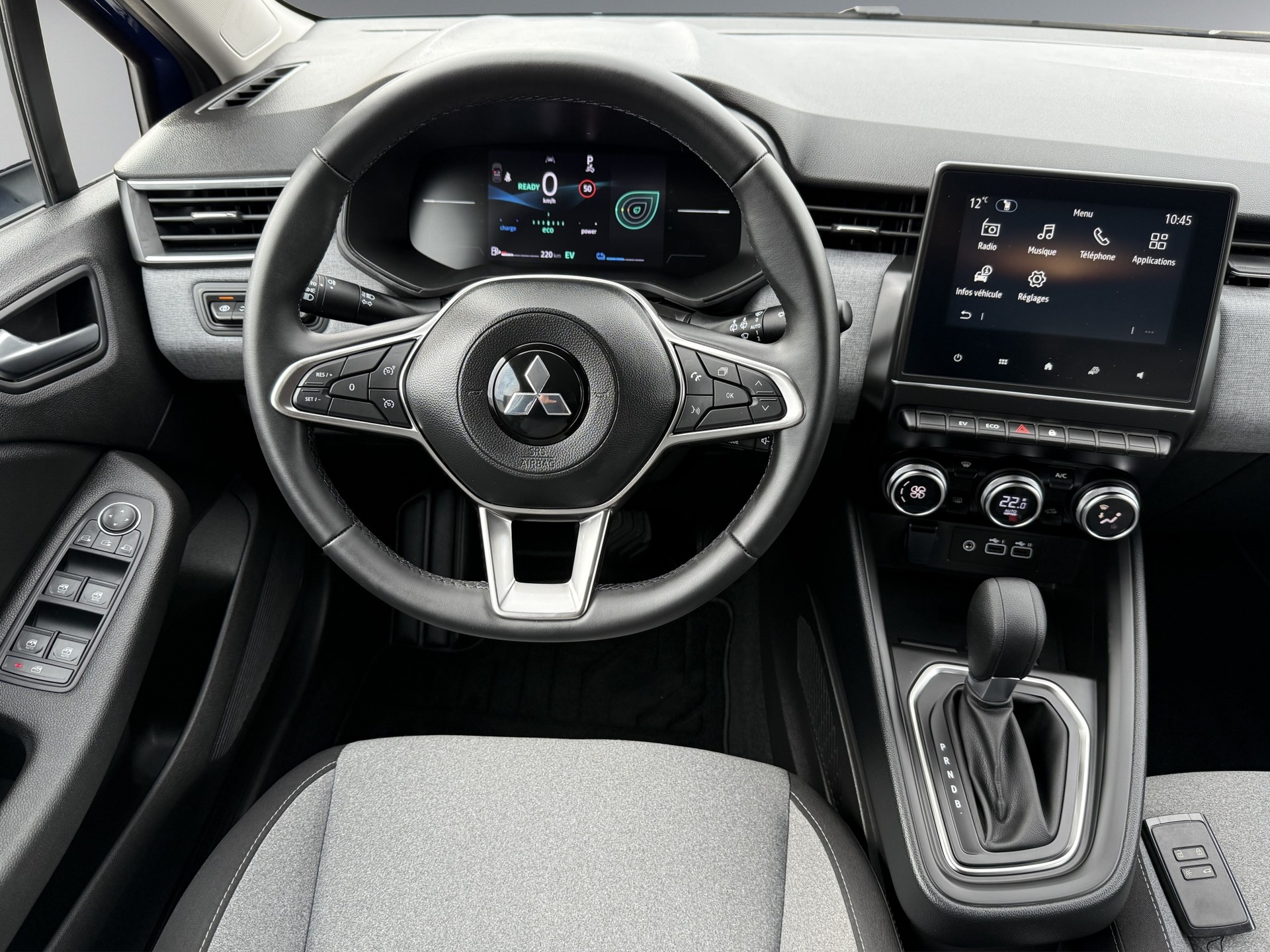 MITSUBISHI COLT 1.6 HEV Invite+-image-12
