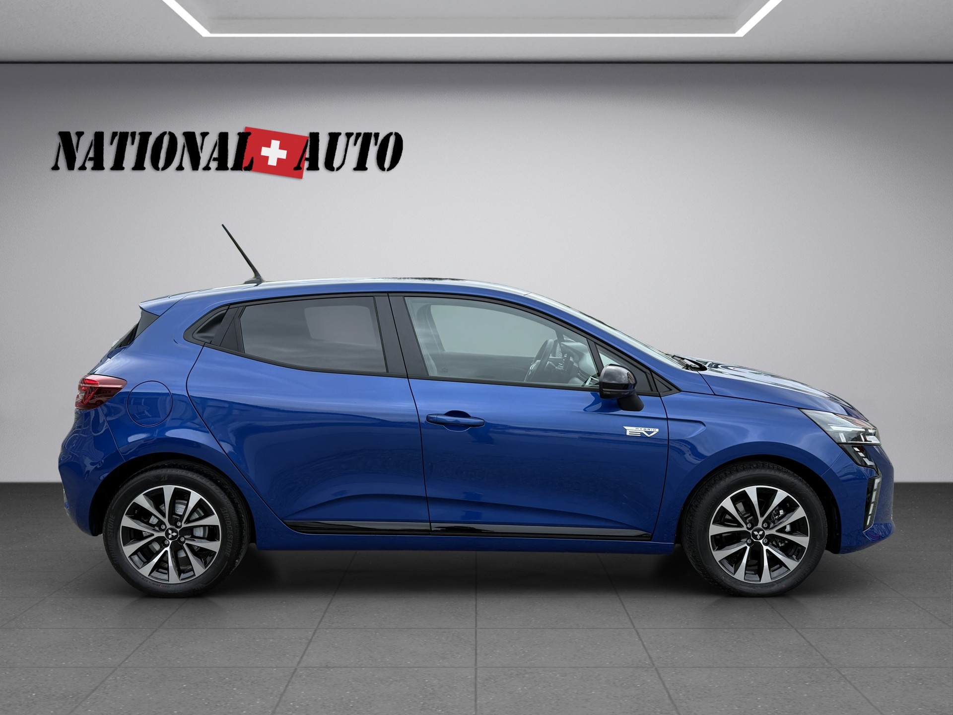 MITSUBISHI COLT 1.6 HEV Invite+-image-4