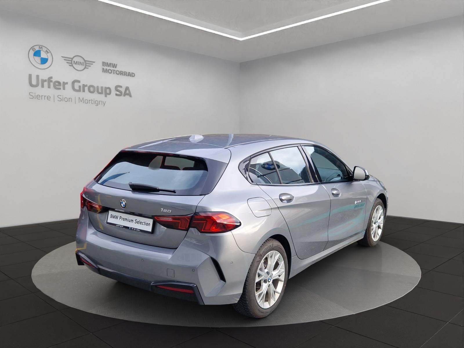 BMW 120 Steptronic (CH)⛽-image-5