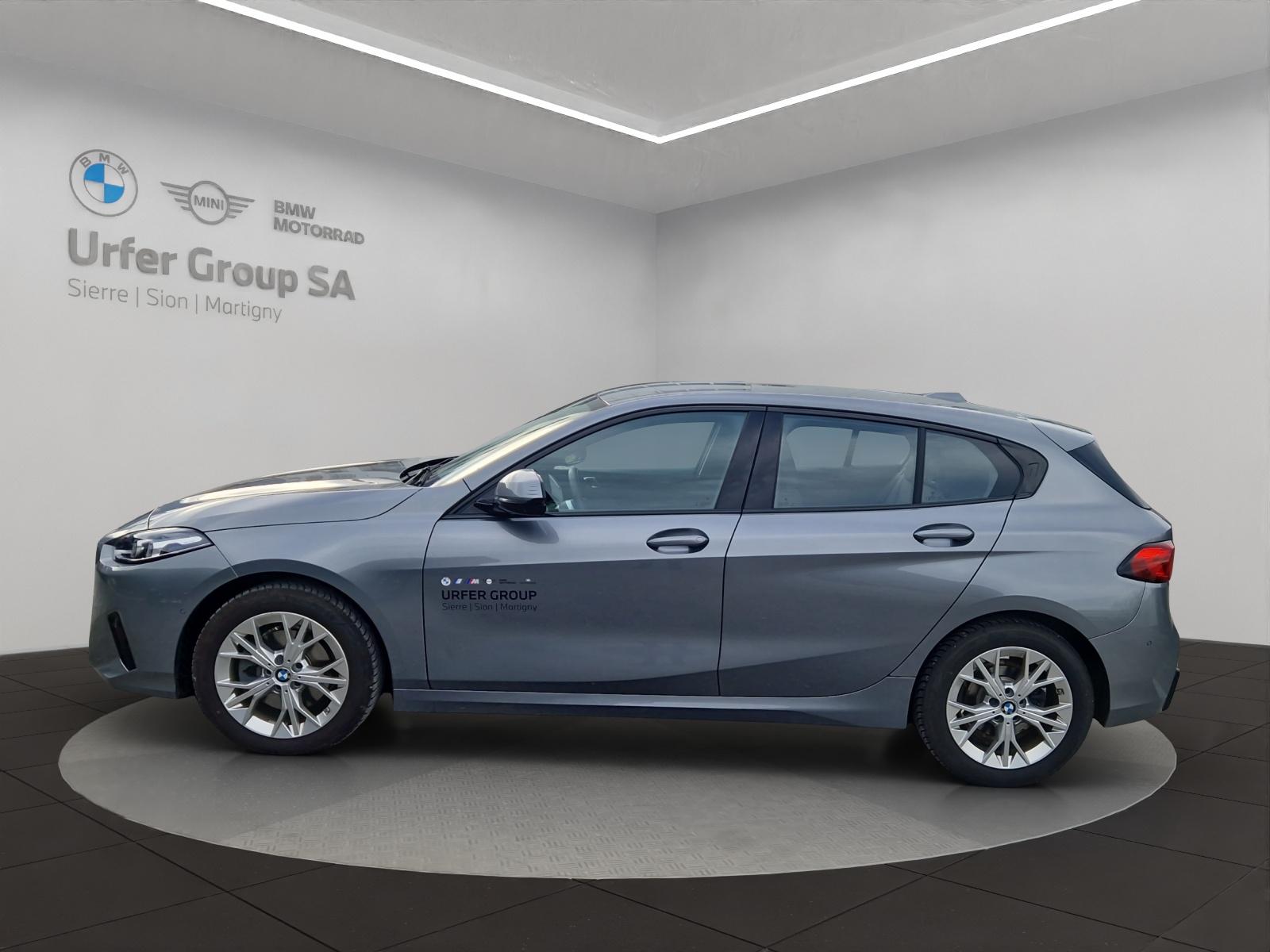 BMW 🆕 120 Steptronic (CH)-showroom-element-3