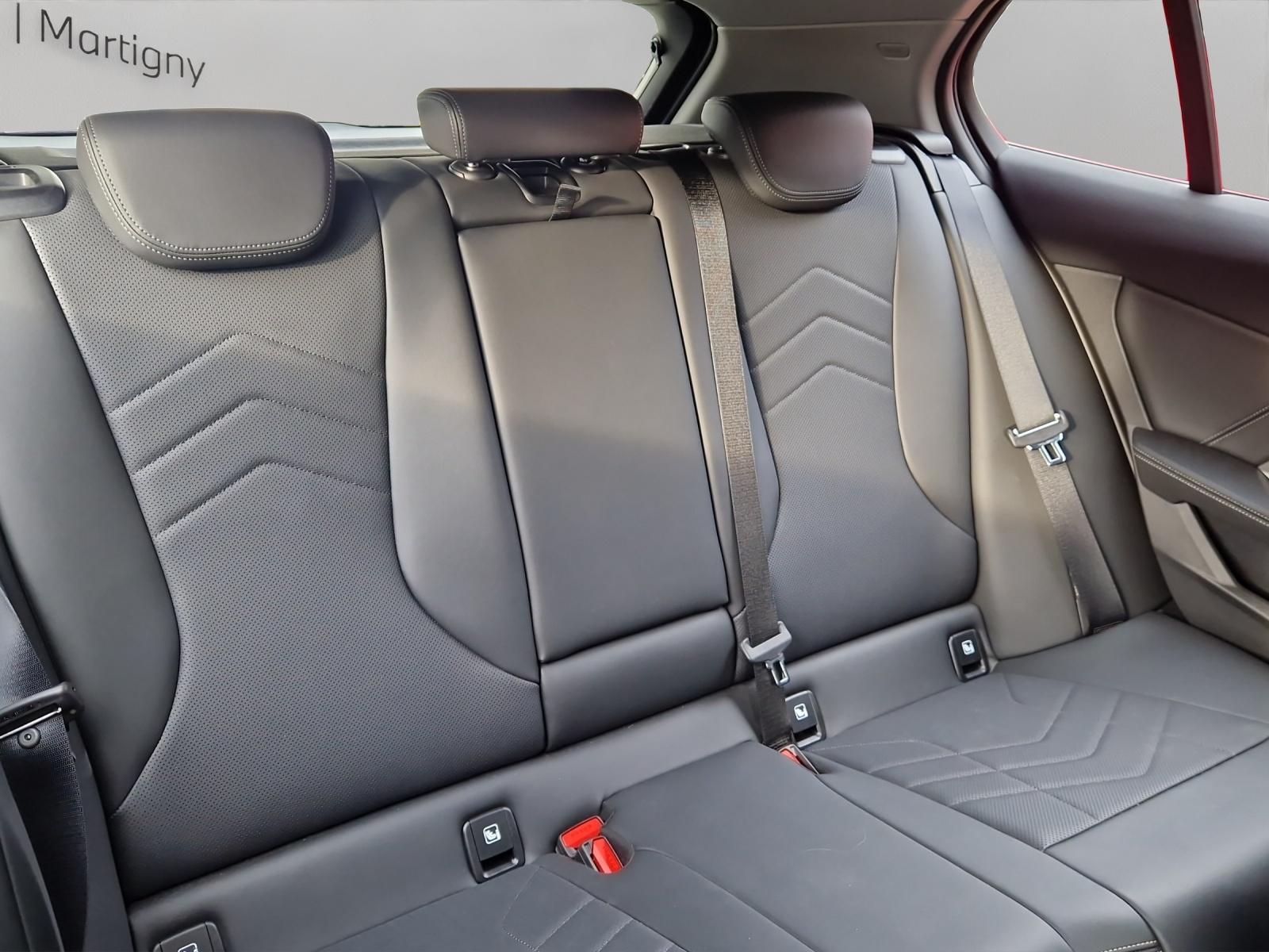 BMW 120 Steptronic (CH)⛽-image-18