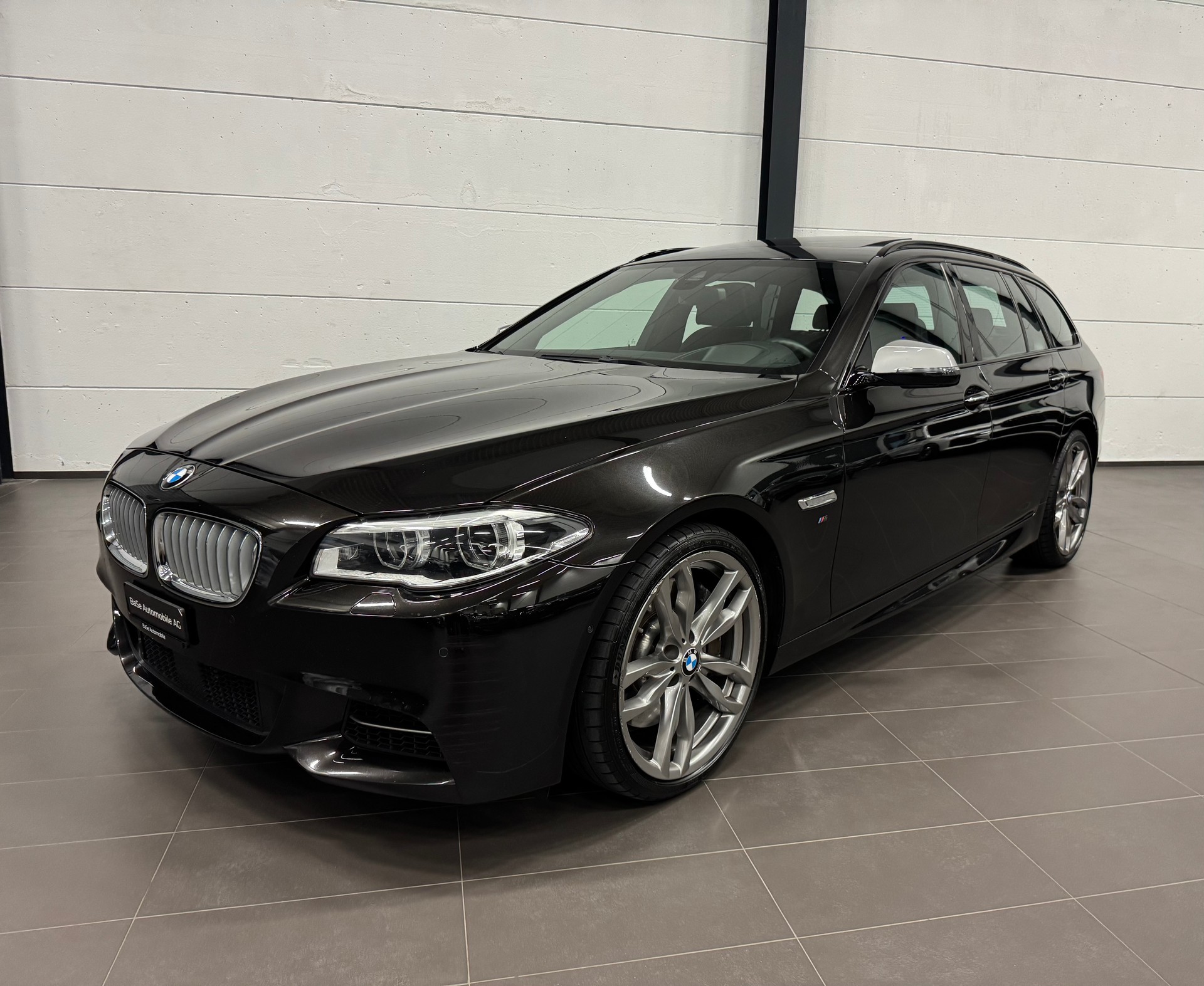 BMW M550d Touring xDrive Steptronic