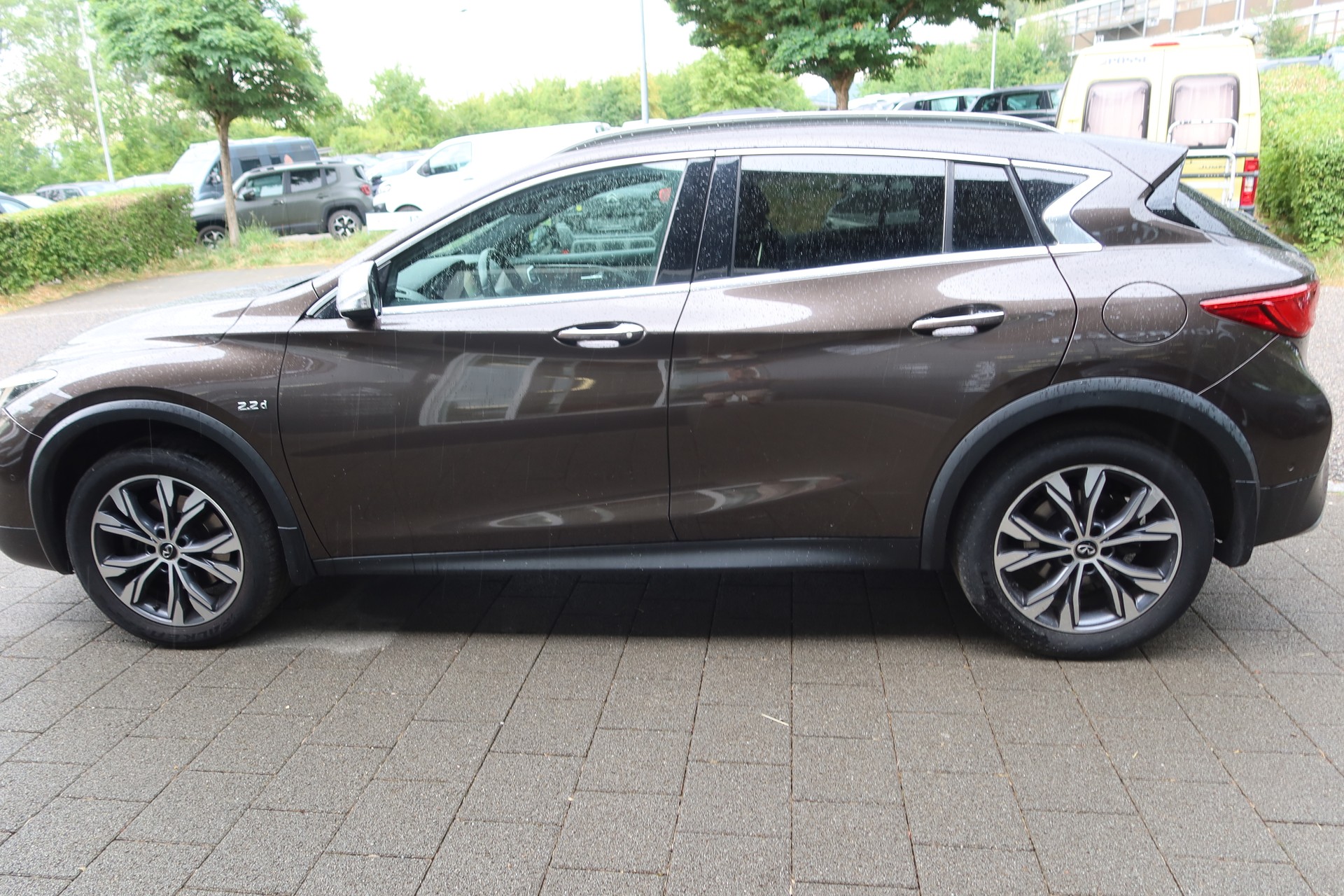 INFINITI QX30 2.2d Premi. Tech AWD-image-5
