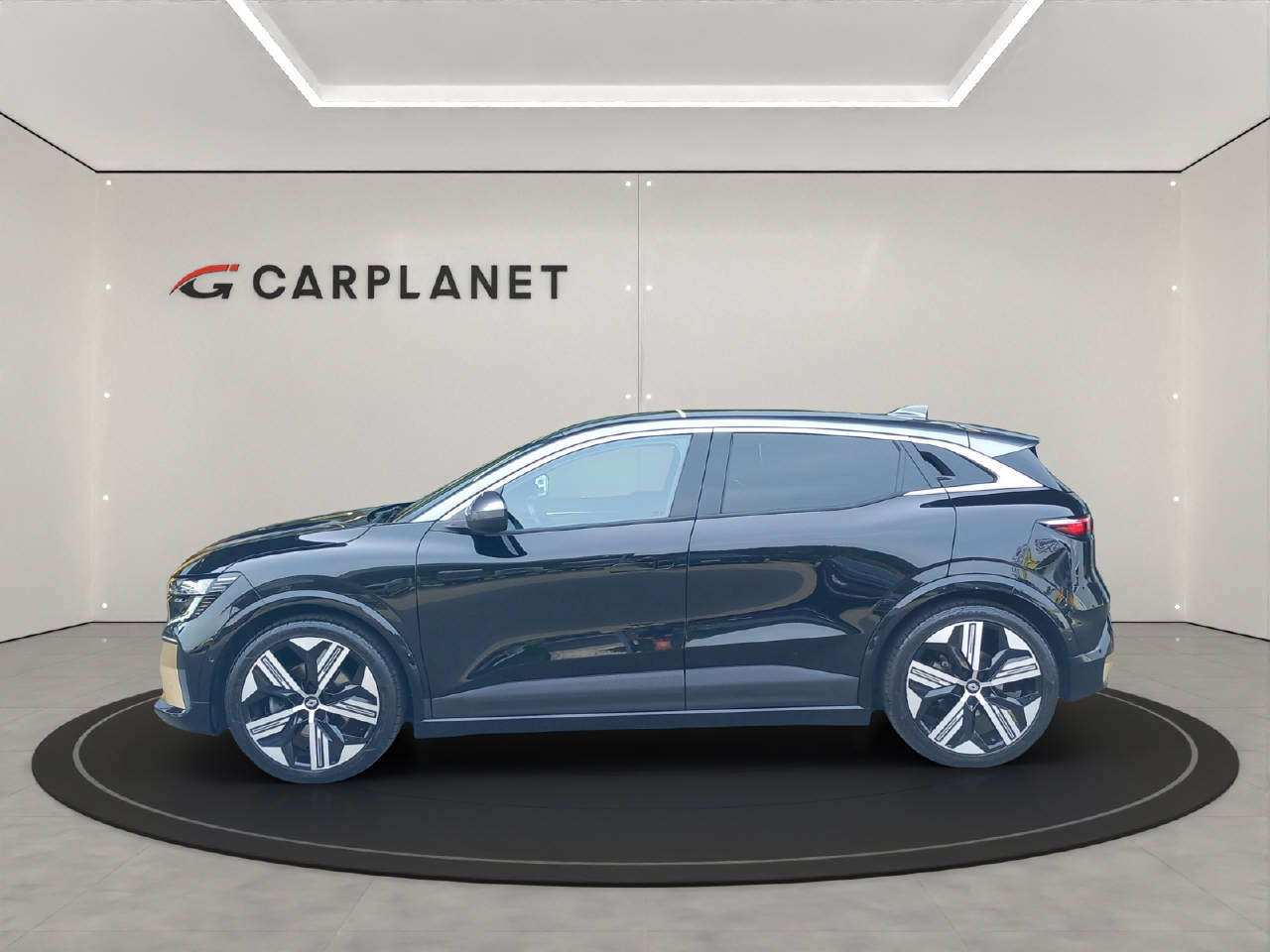 RENAULT Megane-showroom-element-1