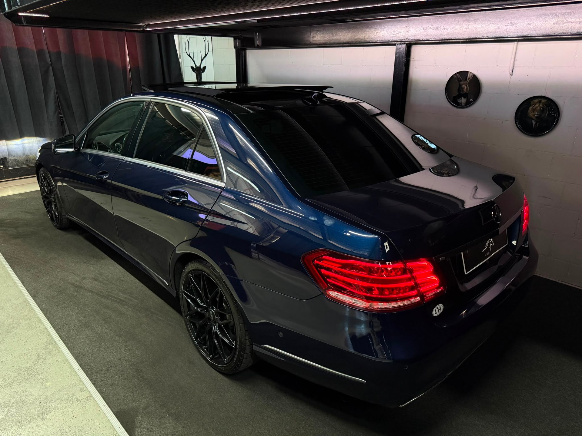 MERCEDES-BENZ E 250 CDI Elégance 4Matic 7G-Tronic-showroom-element-3