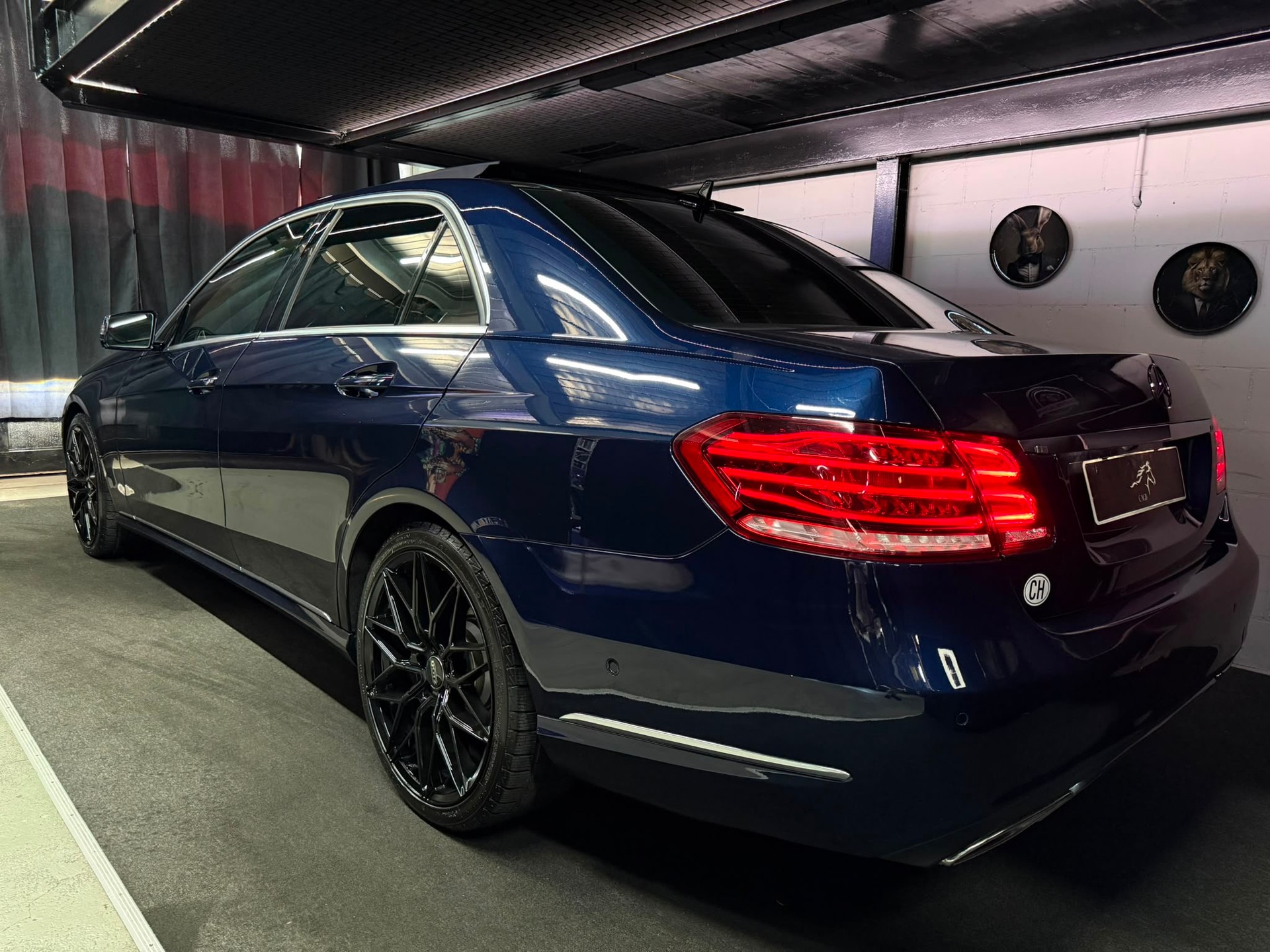 MERCEDES-BENZ E 250 CDI Elégance 4Matic 7G-Tronic-image-4