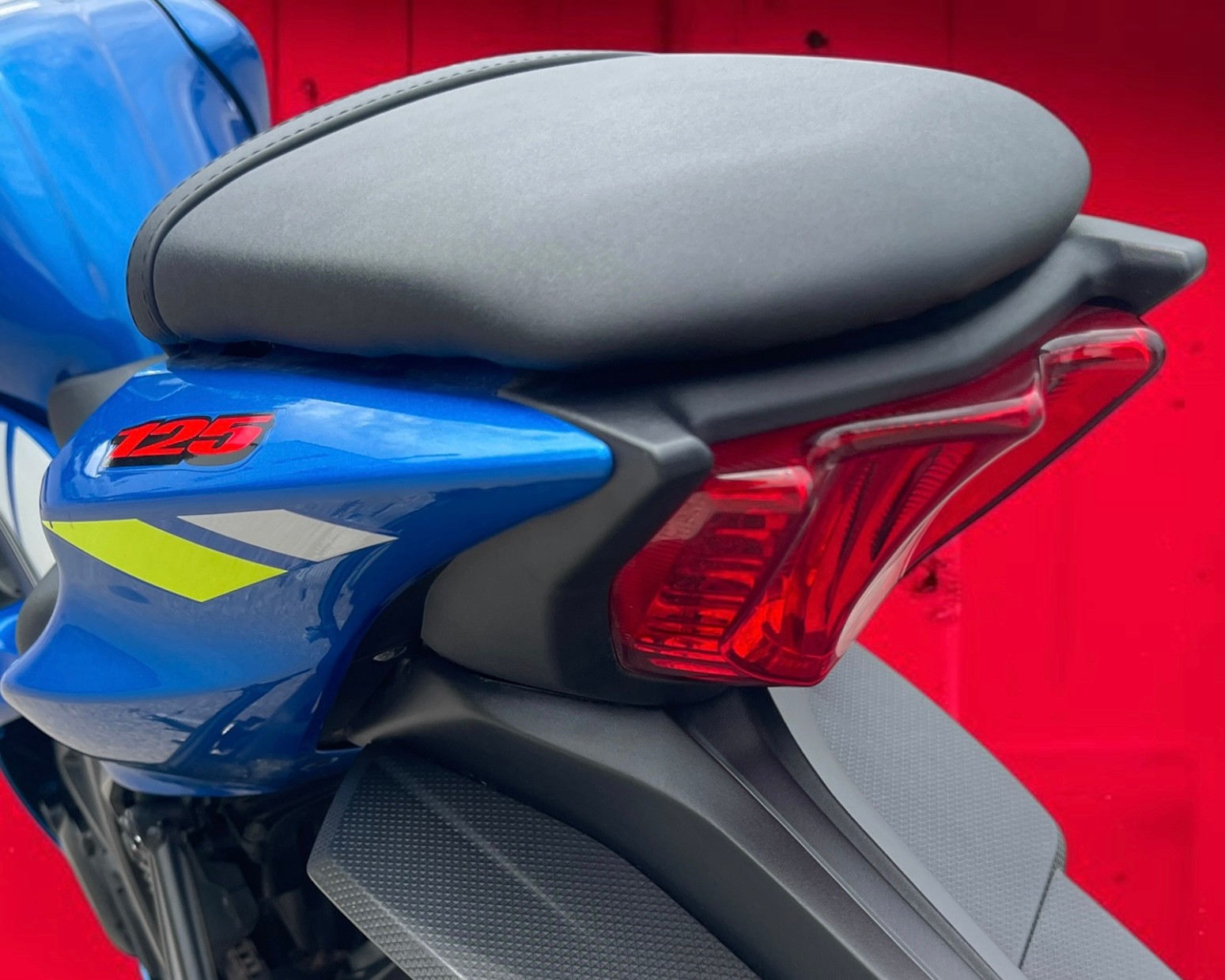 SUZUKI GSX-R 125-image-5