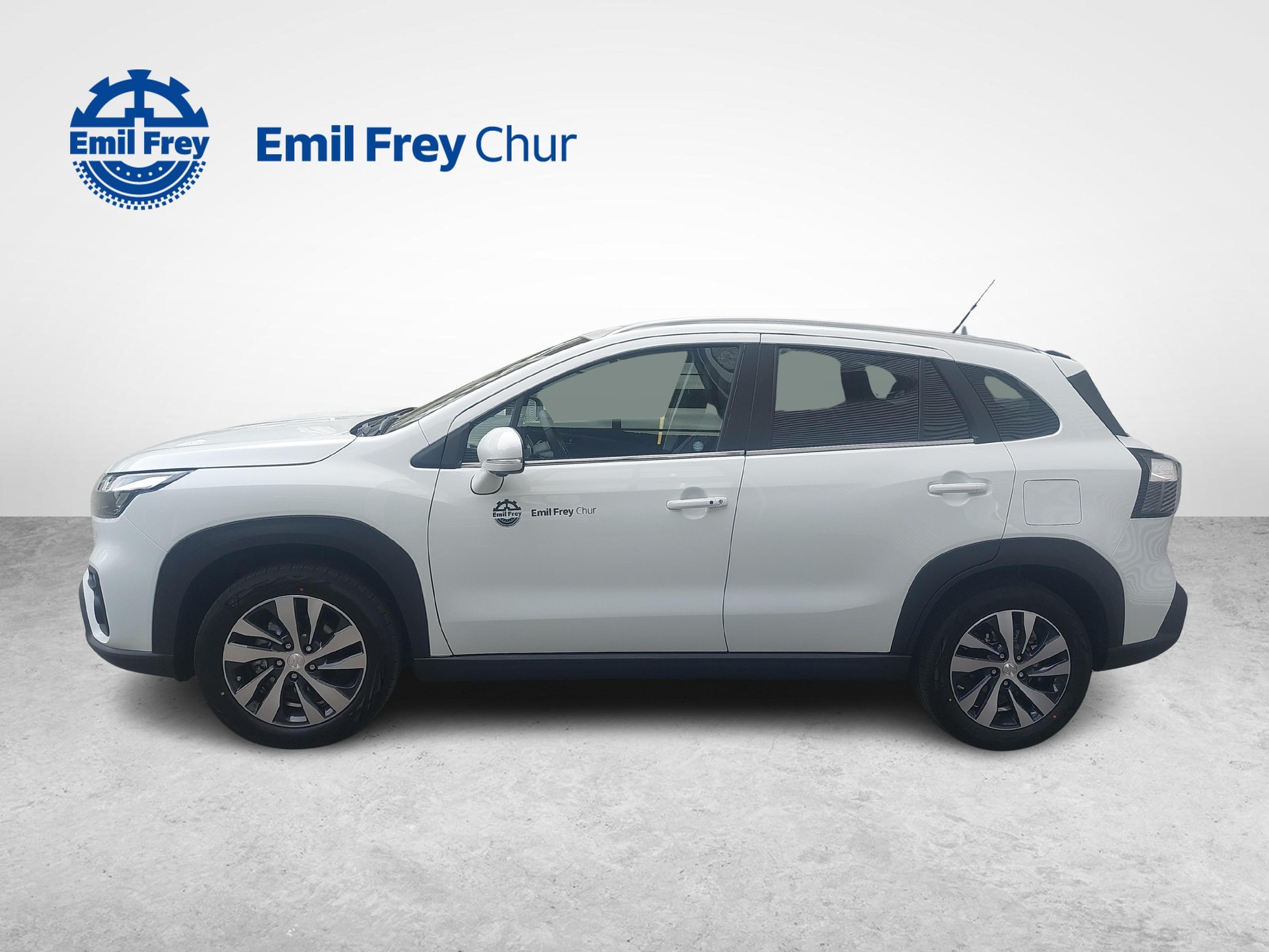 SUZUKI S-Cross 1.4 T Compact Top Hybrid 4x4 / 1.99% Leasing-showroom-element-1