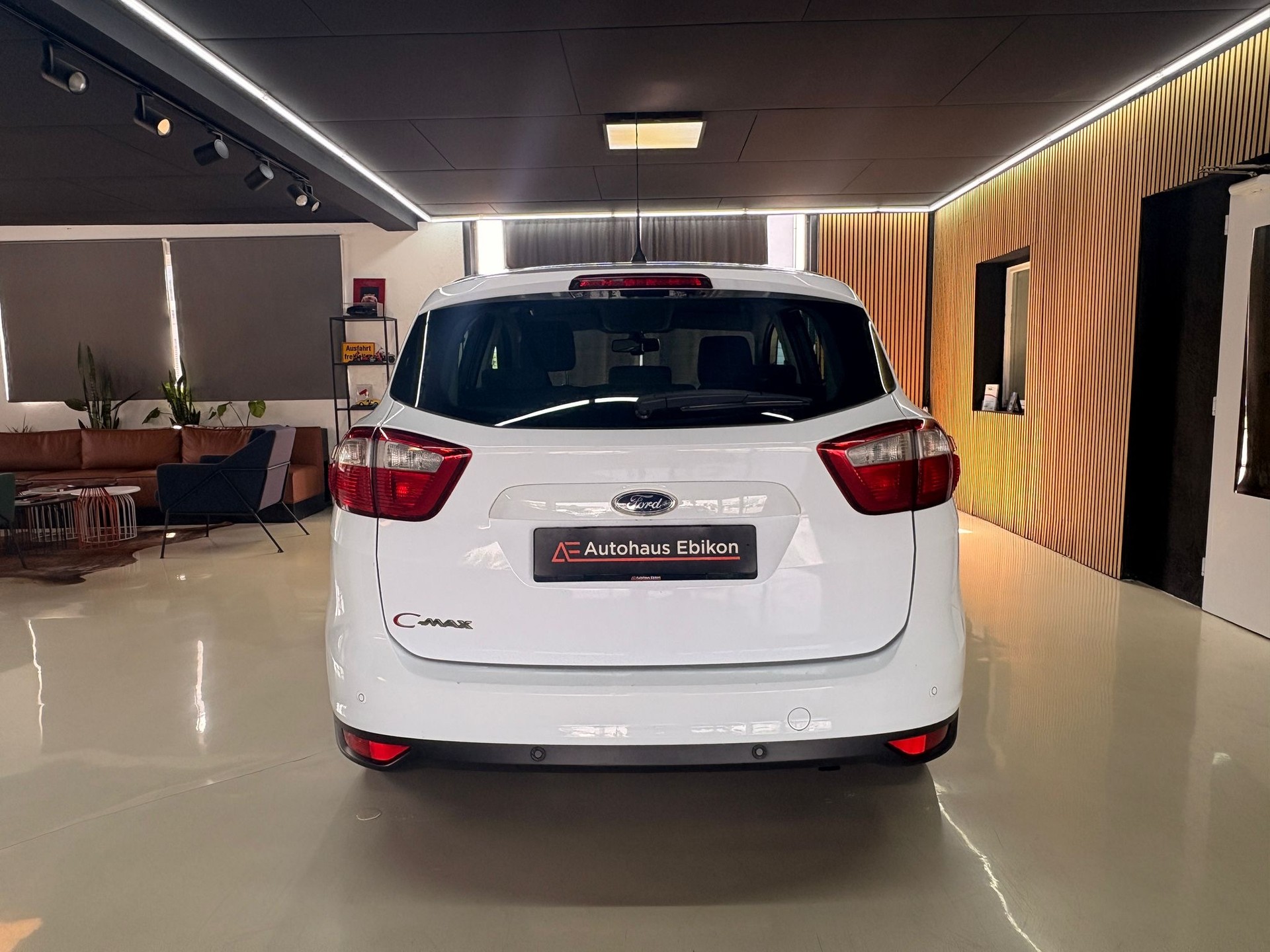 FORD C-Max 1.6 Ti-VCT Titanium-image-4