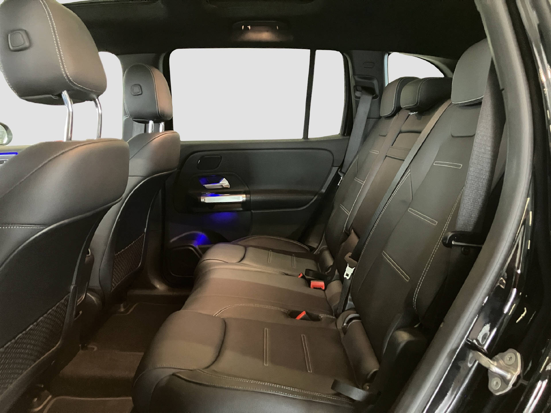 MERCEDES-BENZ EQB 350 AMG Line 4MATIC-image-13