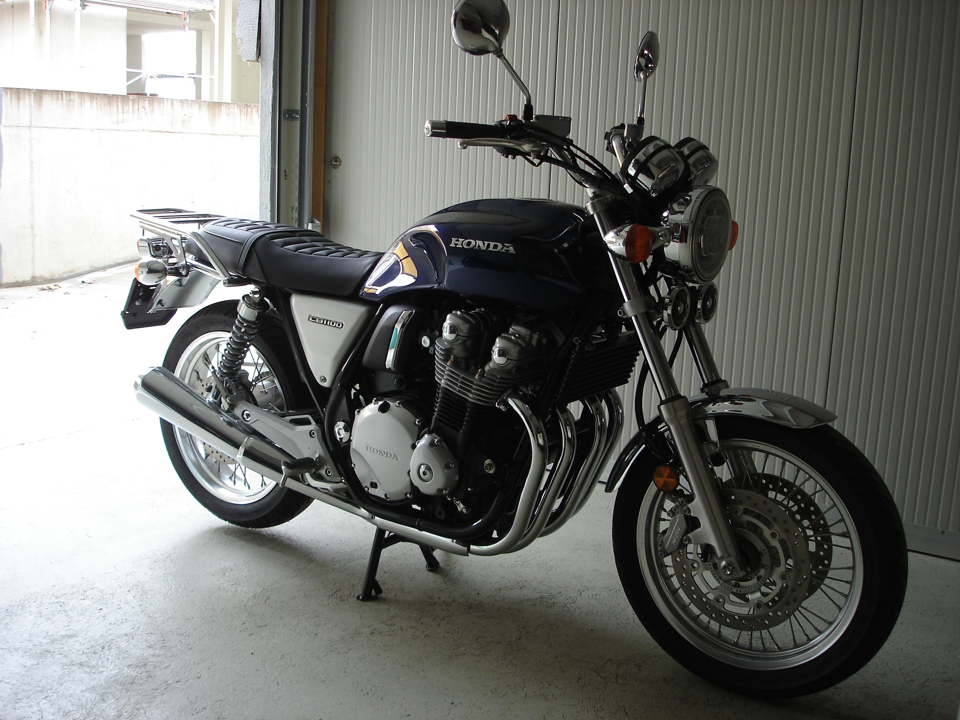 HONDA CB 1100 EX ABS-image-1