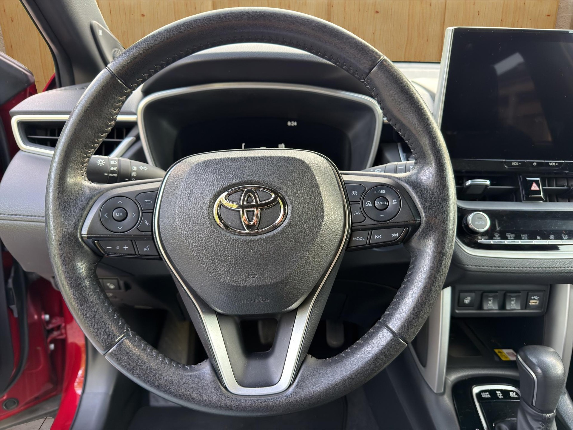 TOYOTA Corolla Cross 2.0 HSD Premium AWD-i-image-13