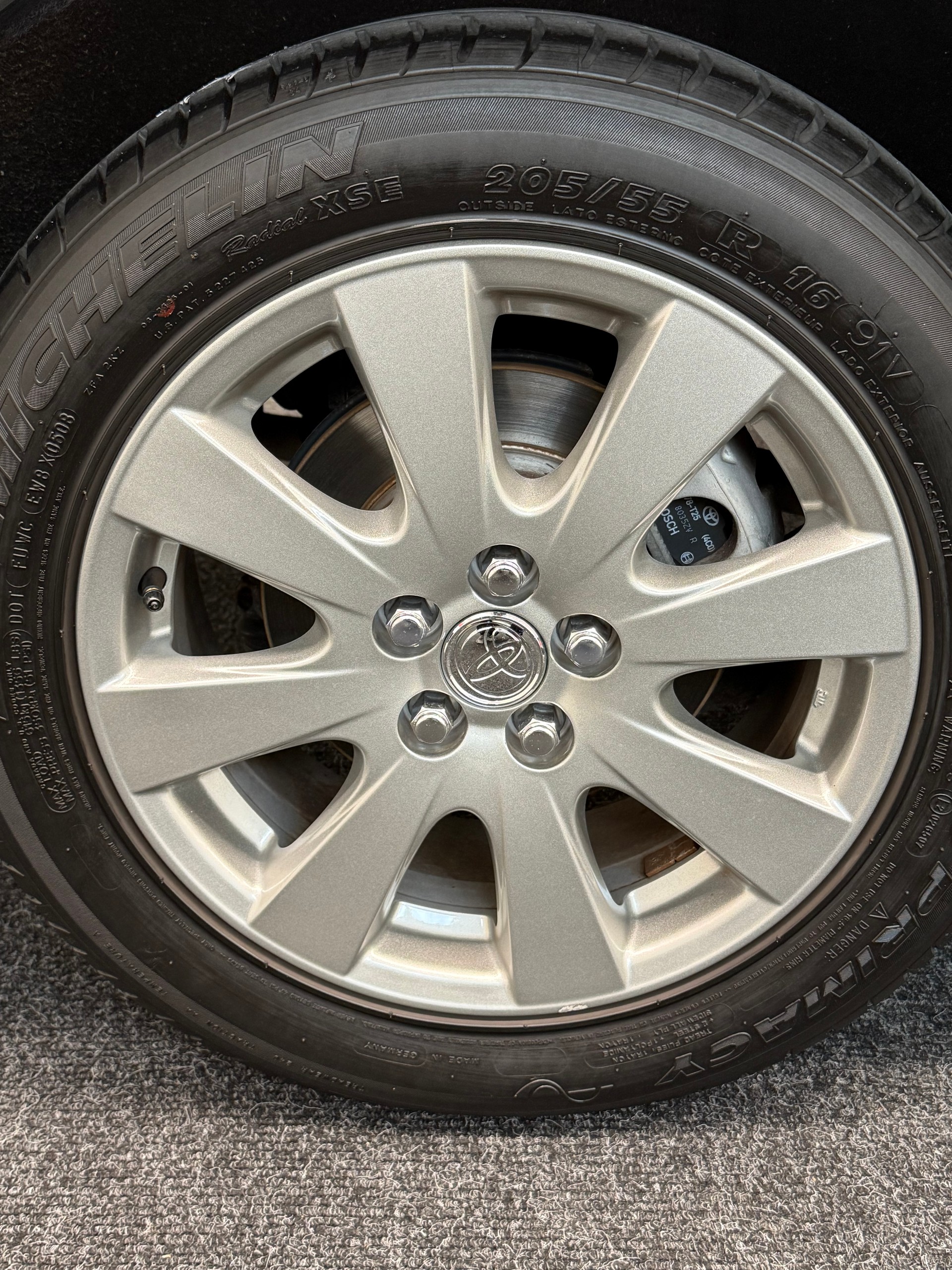 TOYOTA Avensis 1.8 VVT-i Linea Luna Liftback-image-22