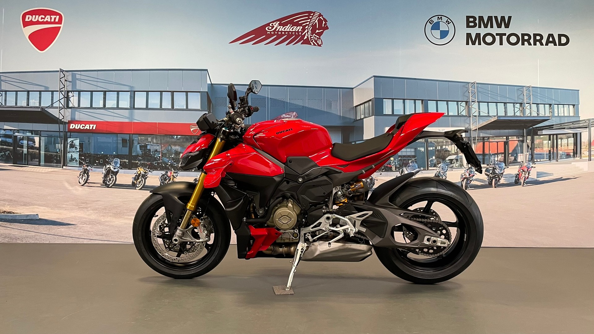DUCATI Streetfighter V4 S-image-3