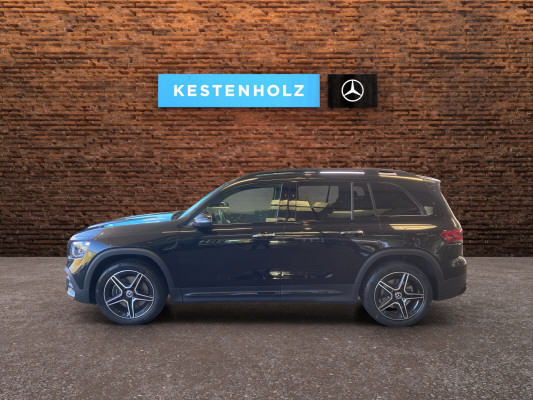 MERCEDES-BENZ GLB 250 AMG Line 4 MATIC-showroom-element-3