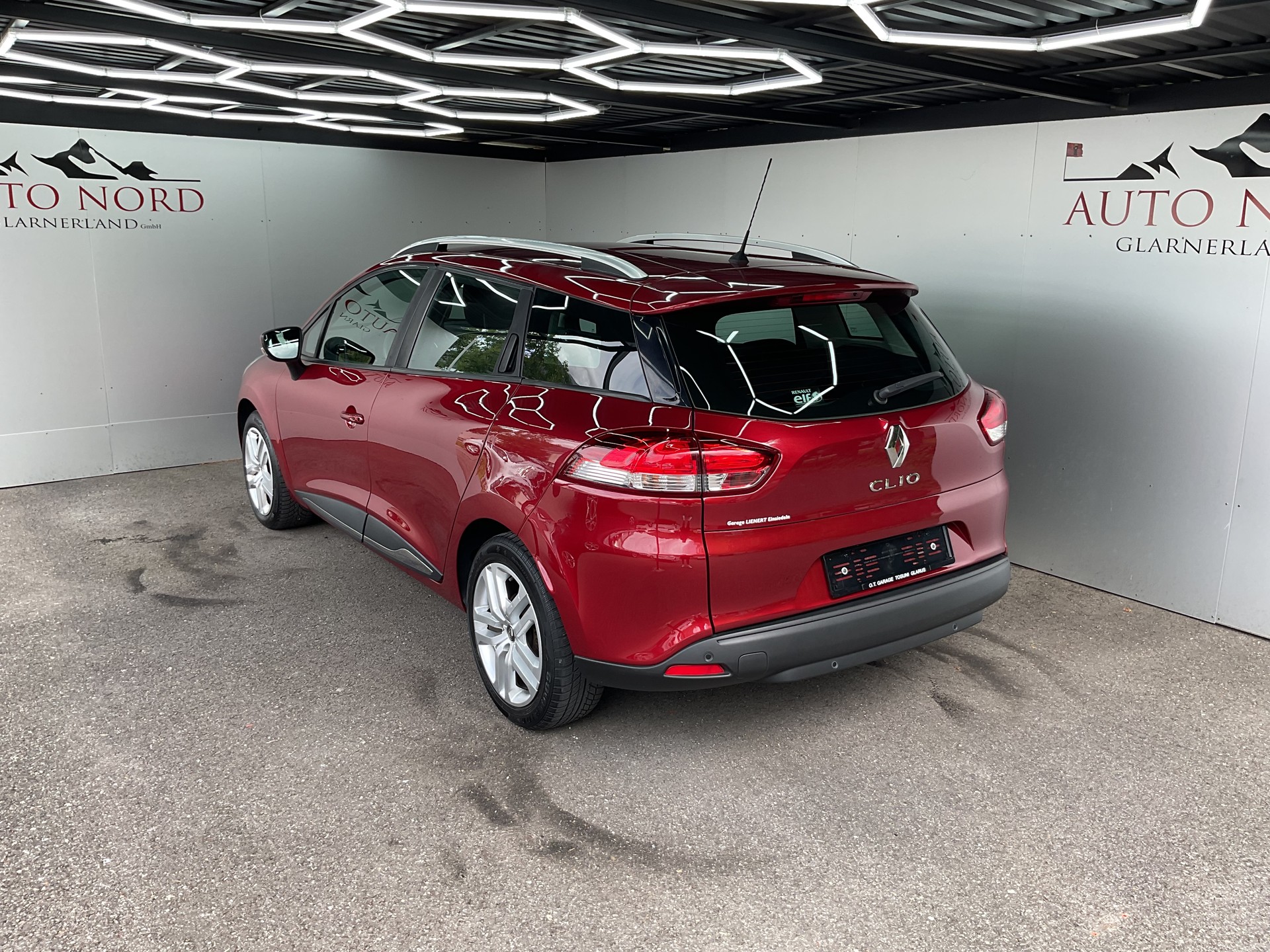 RENAULT Clio Grandtour 0.9 12V Zen-showroom-element-3