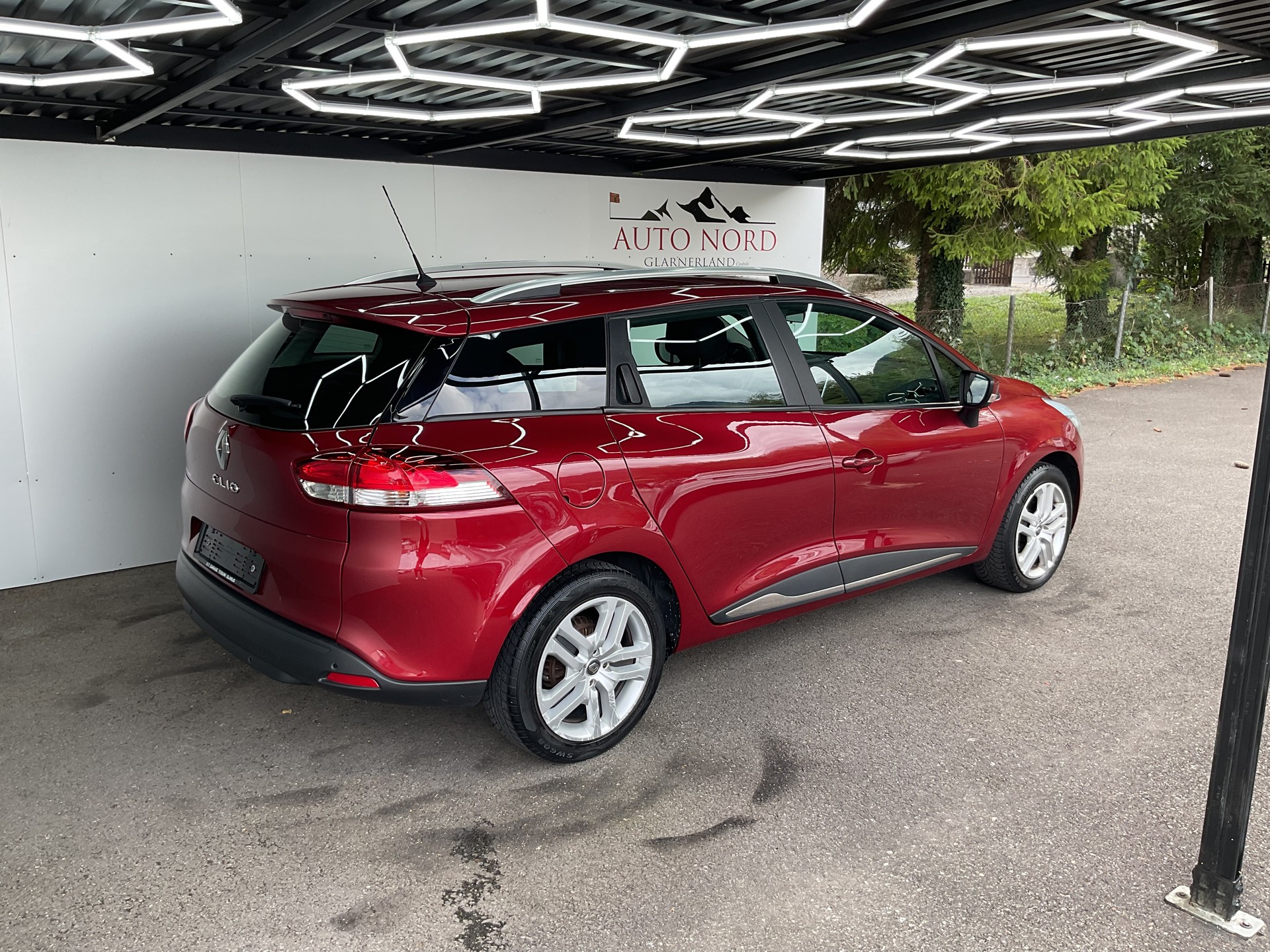 RENAULT Clio Grandtour 0.9 12V Zen-image-5