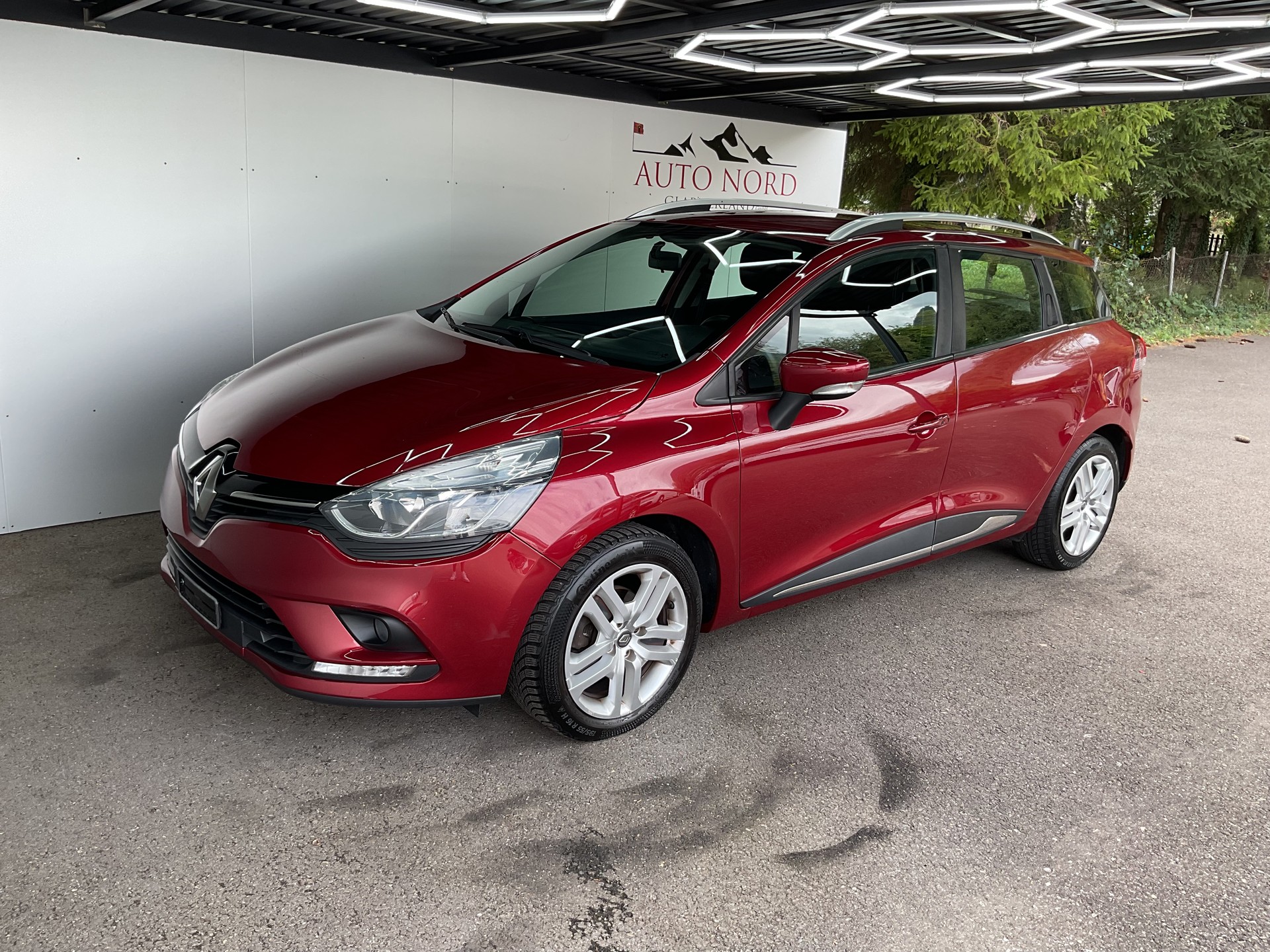 RENAULT Clio Grandtour 0.9 12V Zen-showroom-element-2