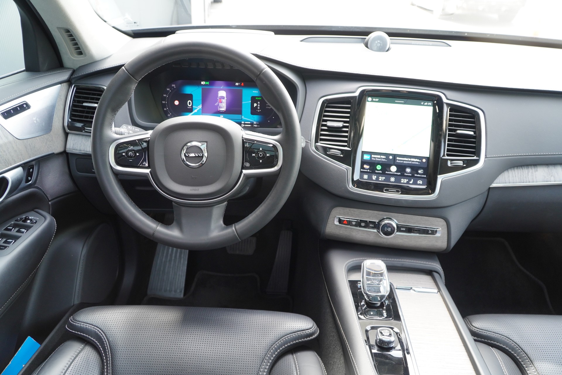 VOLVO XC90 T8 eAWD PluginHybrid XCLUSIVE 7P Ultimate Dark Geartronic-image-11