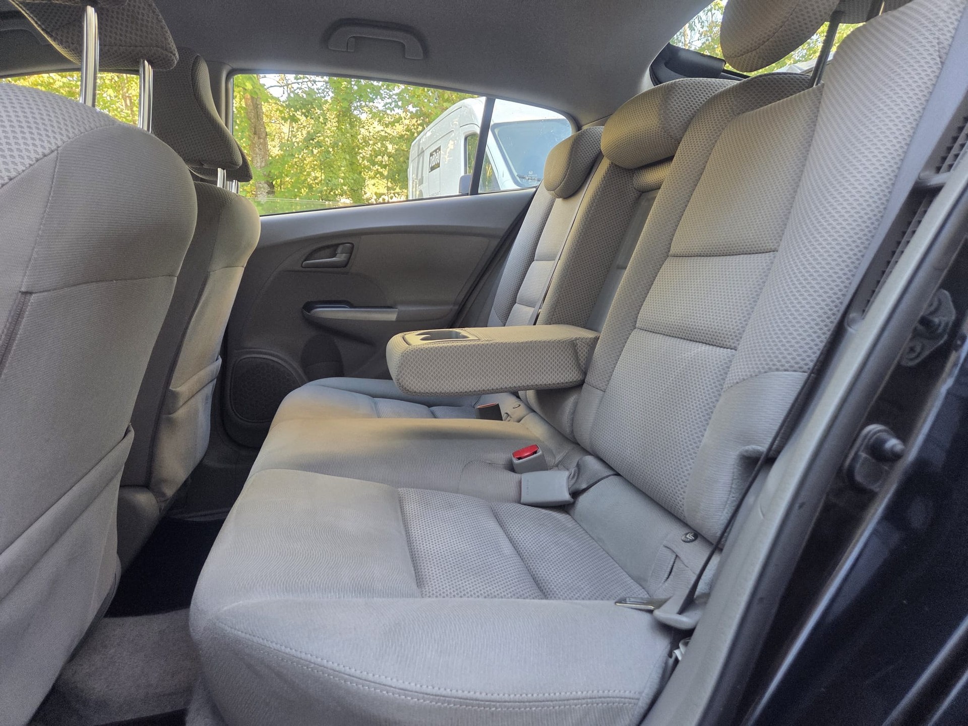 HONDA Insight 1.3i Hybrid Elegance CVT ** Ab MFK / Expertisé 2026-image-5