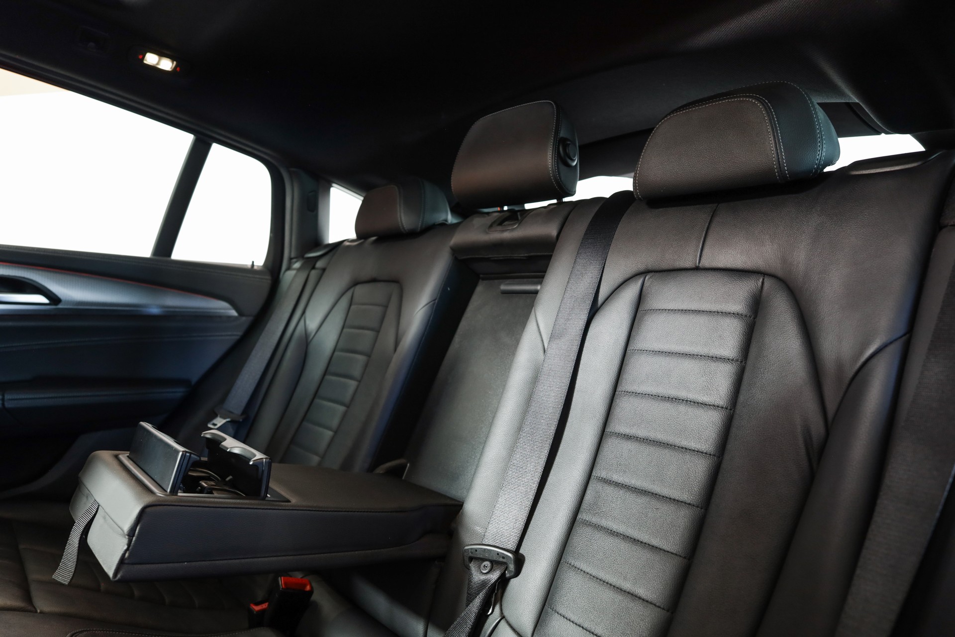 BMW X4 M40i Steptronic SOPHISTOGRAU • Toit panoramique • Échappement M Sport • Sièges chauffants AV+AR-image-12