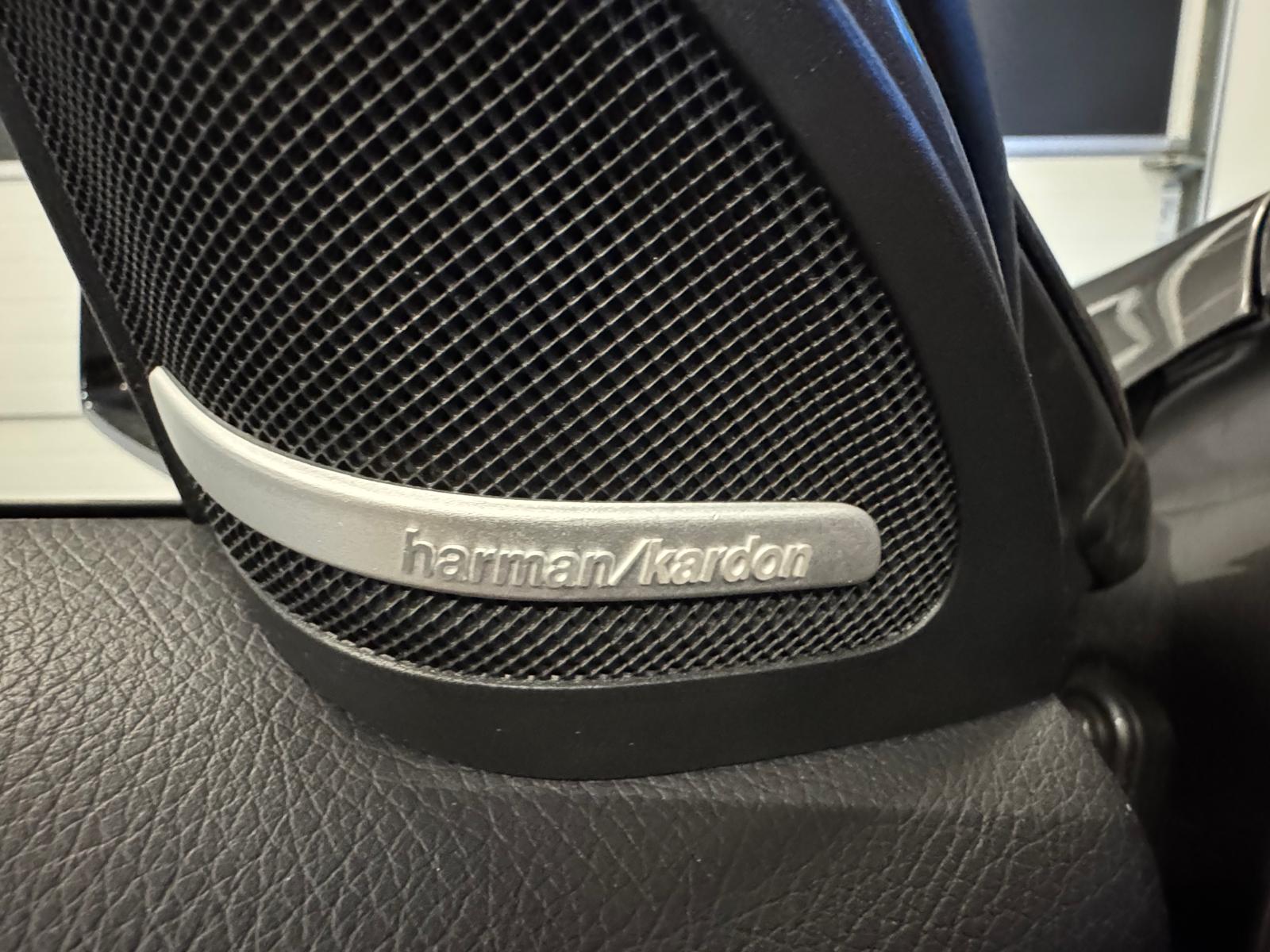MERCEDES-BENZ GLA 45 AMG 4Matic 7G-DCT-image-24
