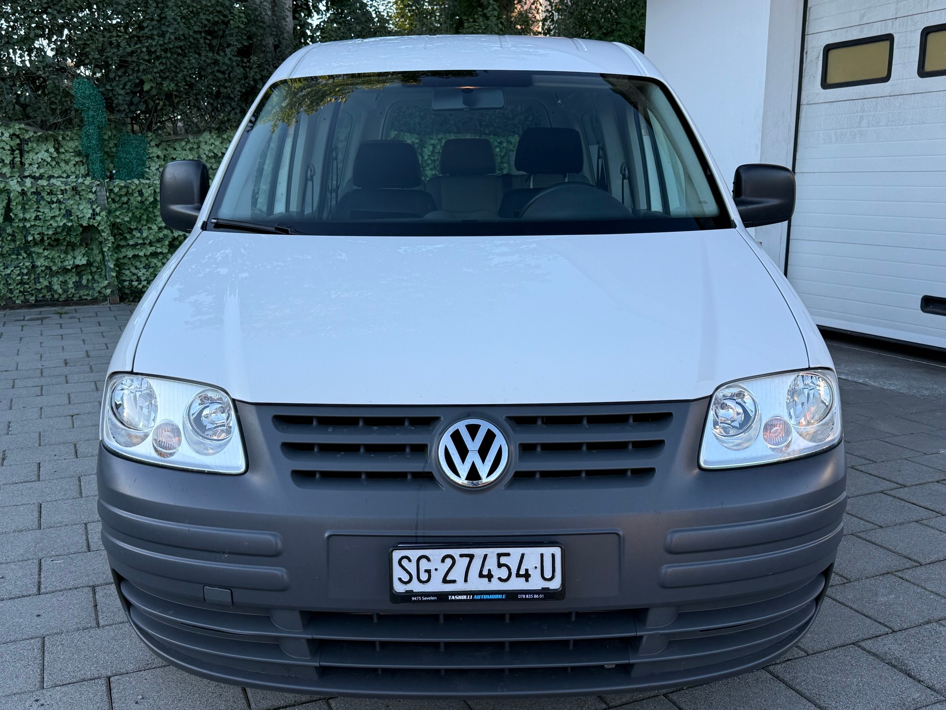 VW Caddy Maxi Life 1.6-showroom-element-1