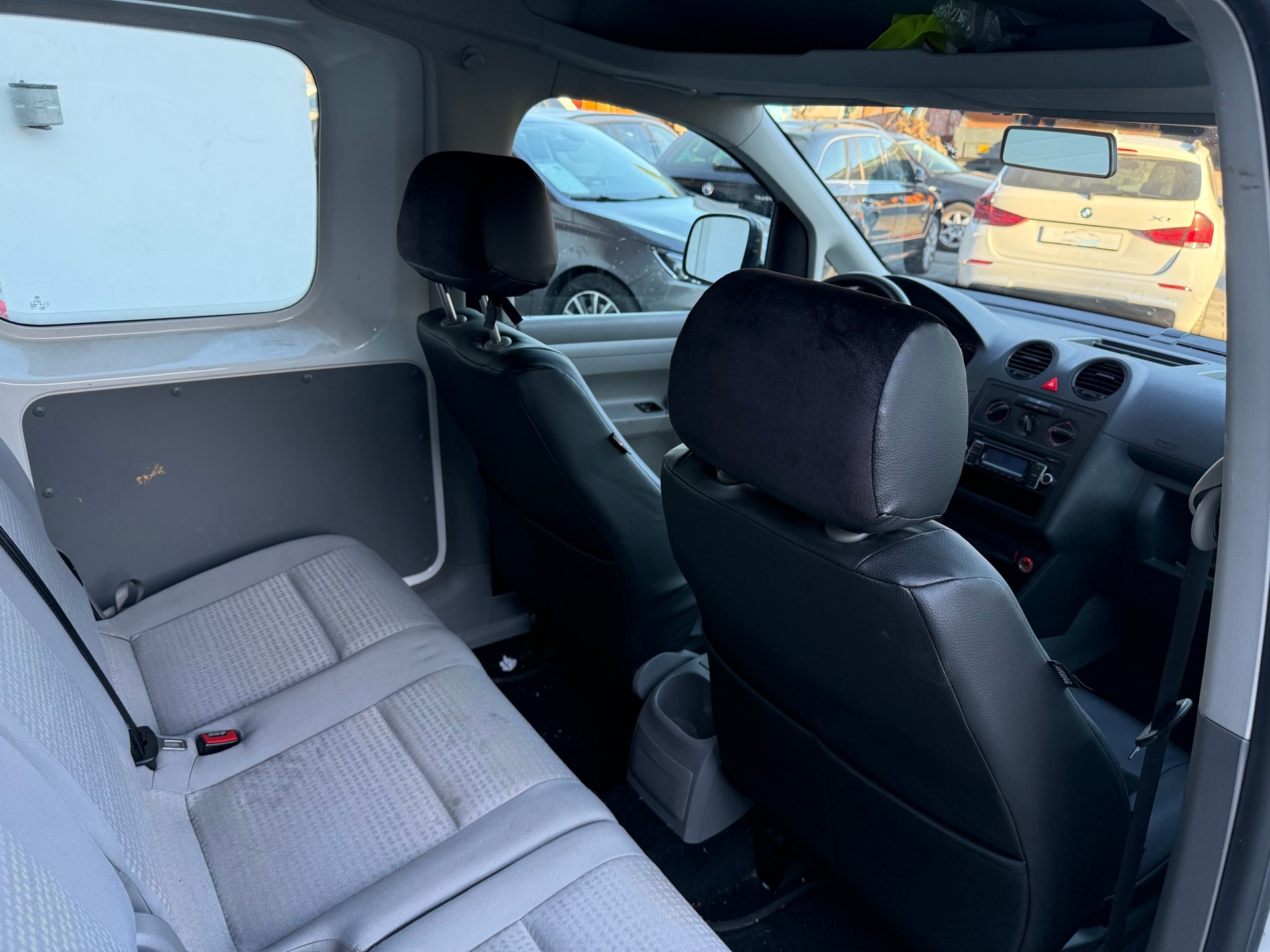 VW Caddy Maxi Life 1.6-image-16