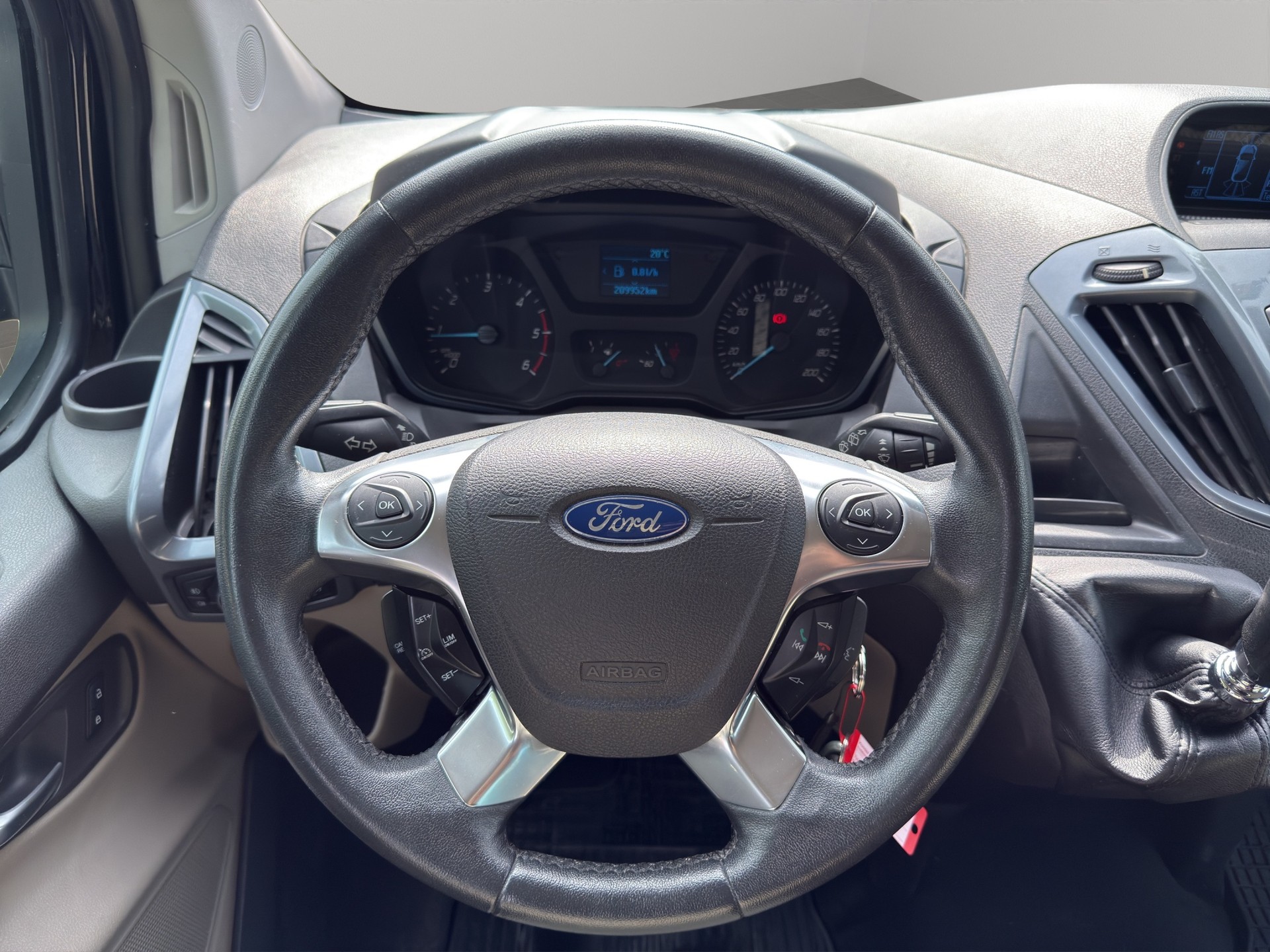 FORD Tourneo Custom 300 L1H1 Trend-image-13