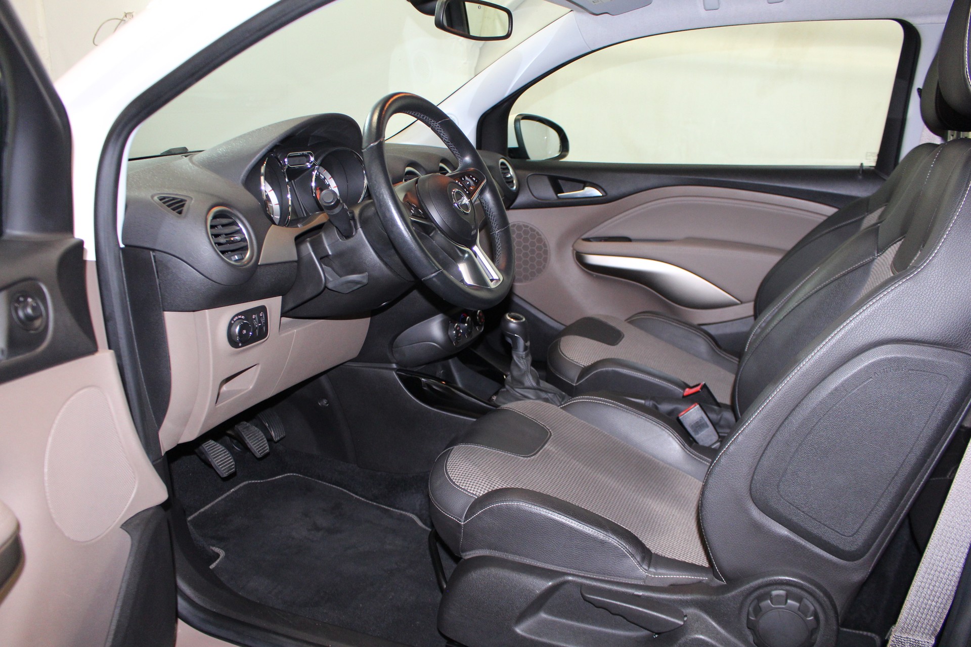 OPEL Adam 1.0i eFLEX Glam S/S-image-6