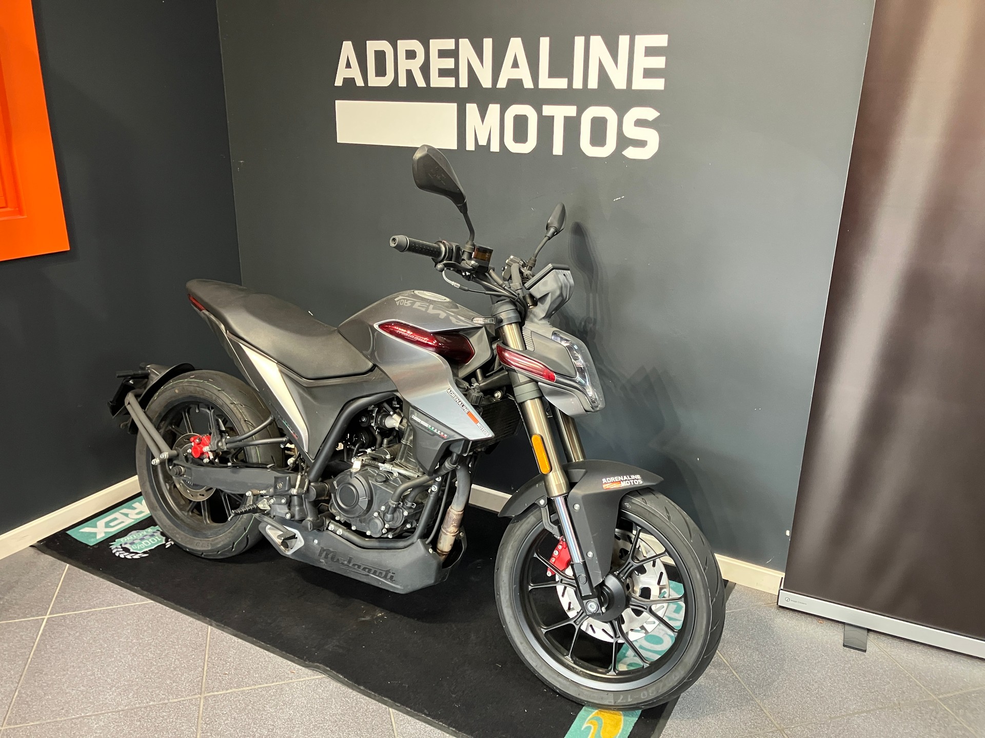 MALAGUTI Drakon 125 ABS-image-1