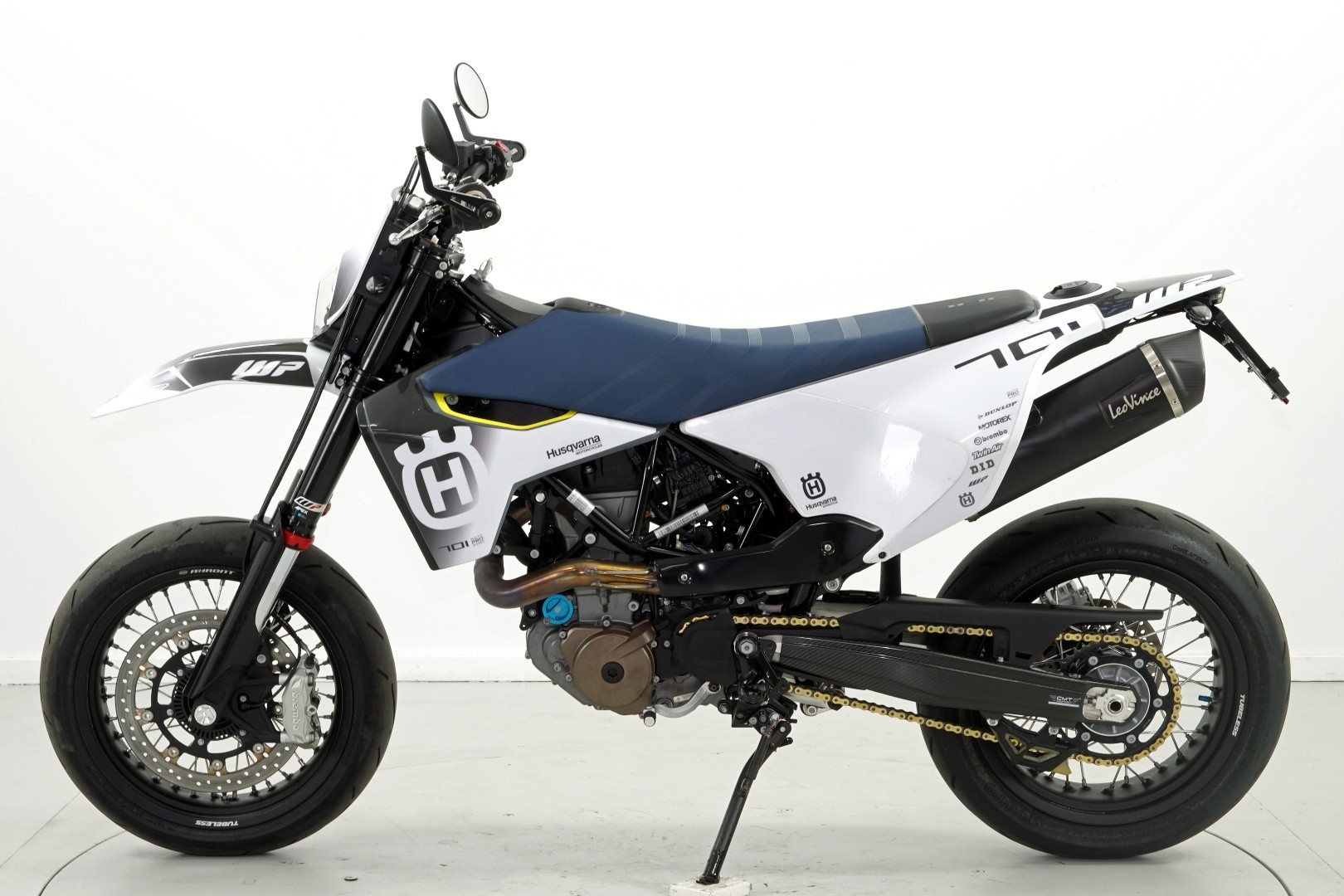 HUSQVARNA 701 Supermoto ABS-image-4