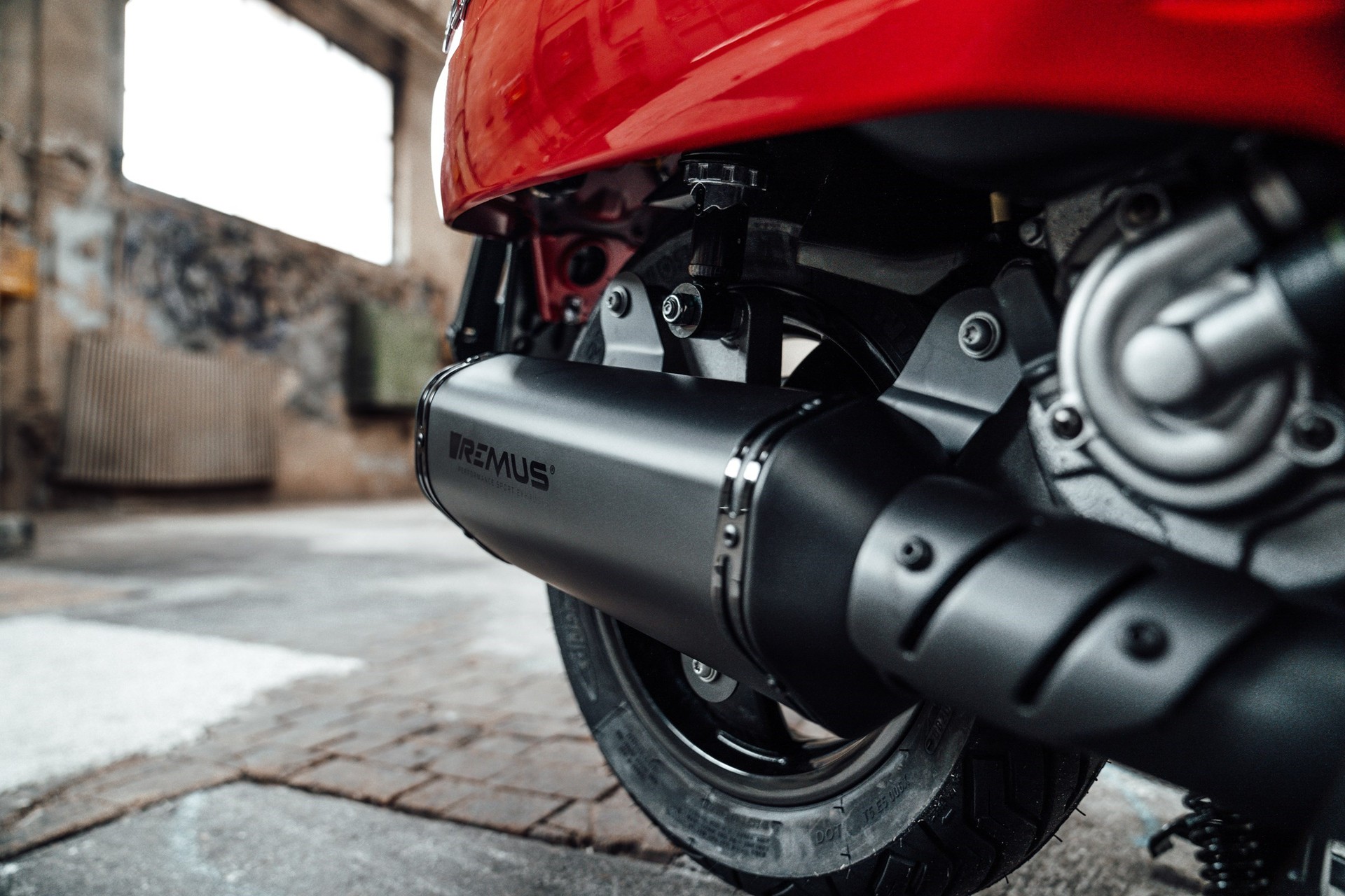 PIAGGIO Vespa GTS Super 125 i.e. ABS-image-12